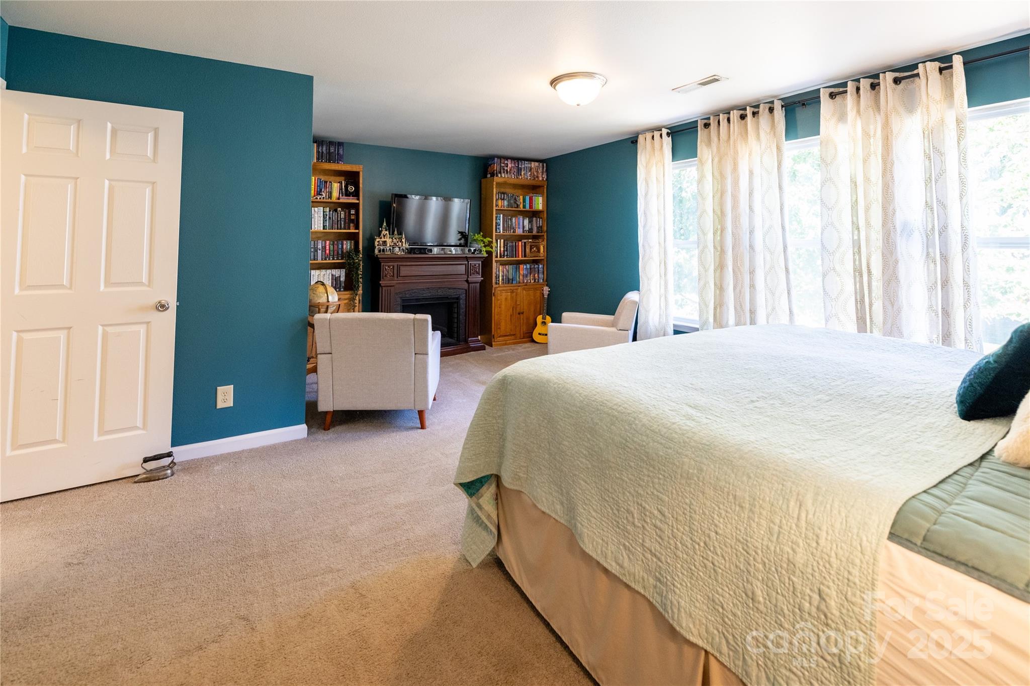 600 N Mulberry Street — Statesville