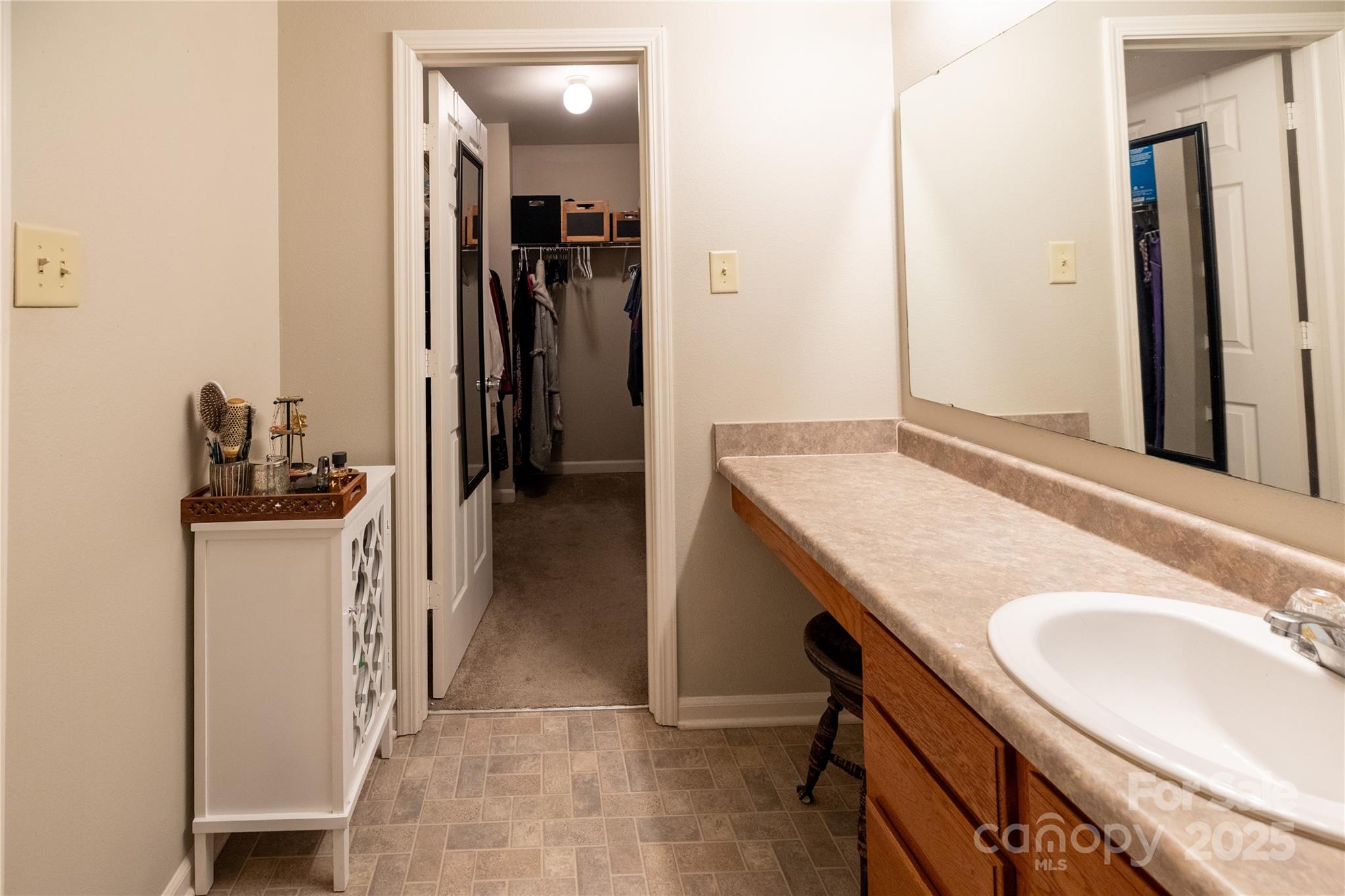 600 N Mulberry Street — Statesville
