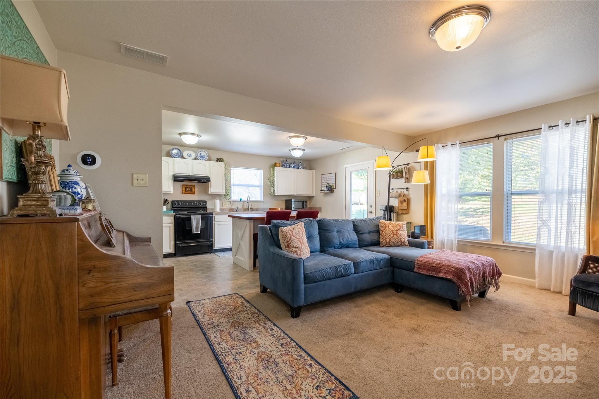 600 N Mulberry Street — Statesville