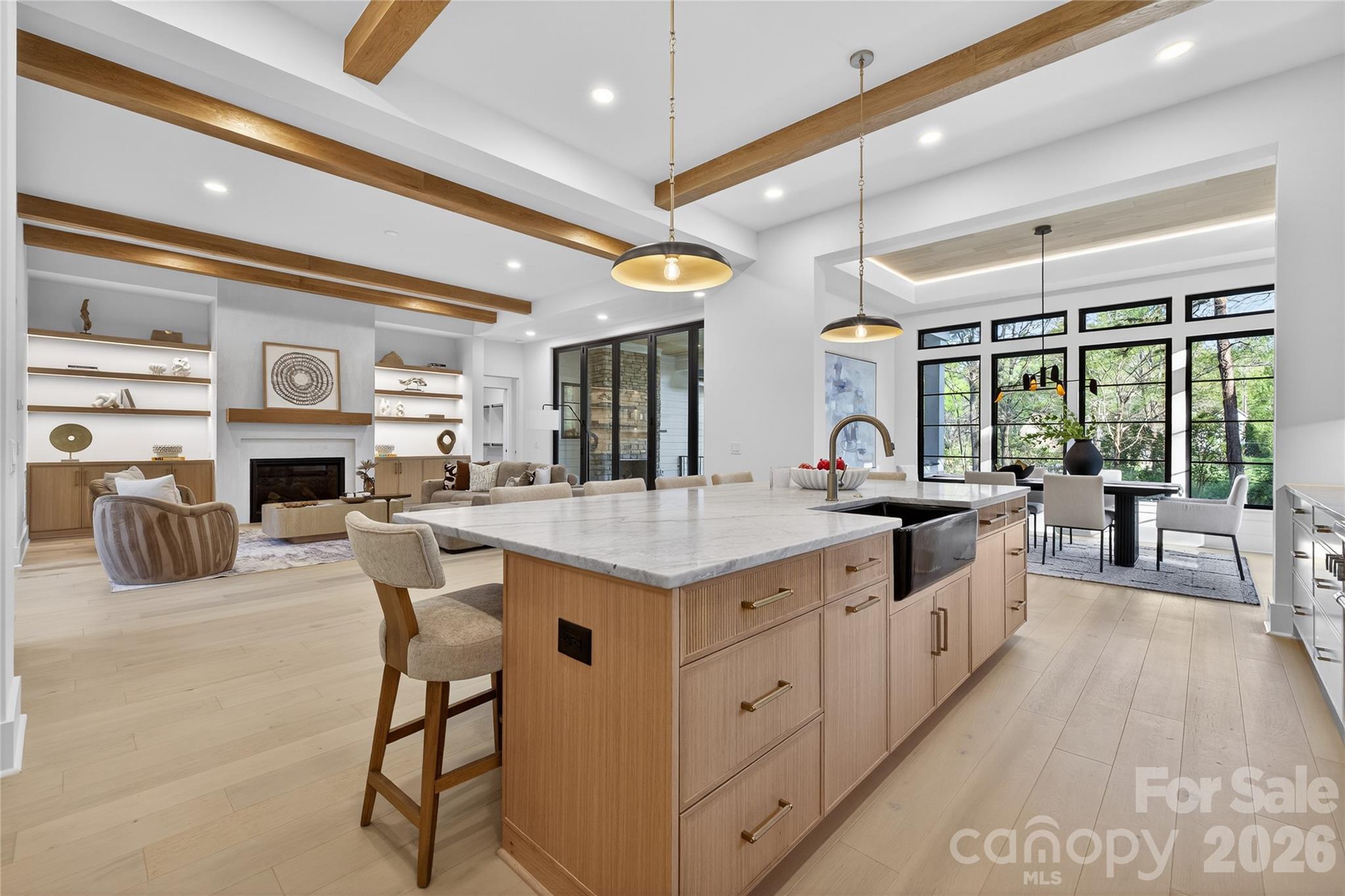 1209 Meadowood Lane — Charlotte