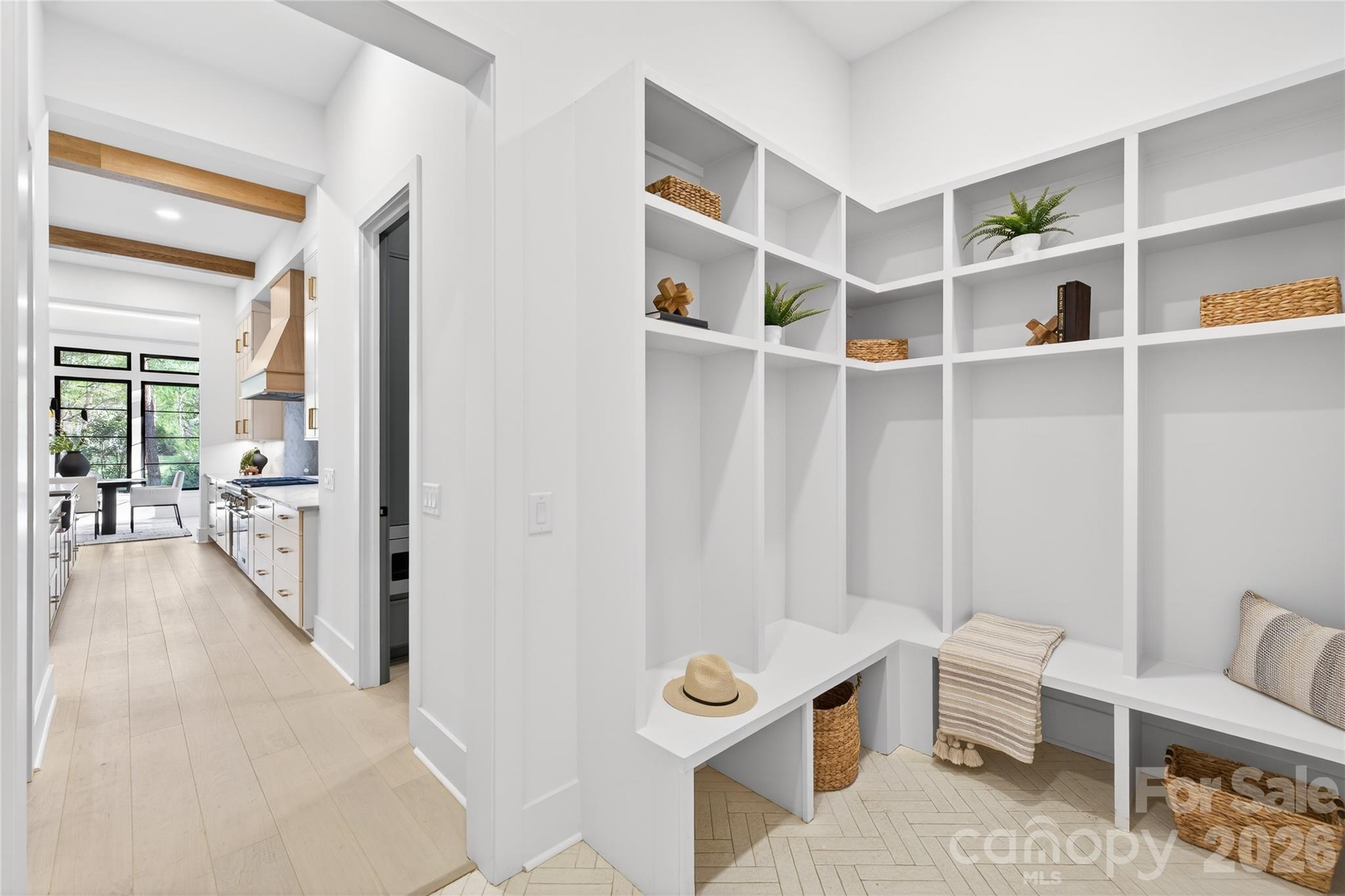 1209 Meadowood Lane — Charlotte