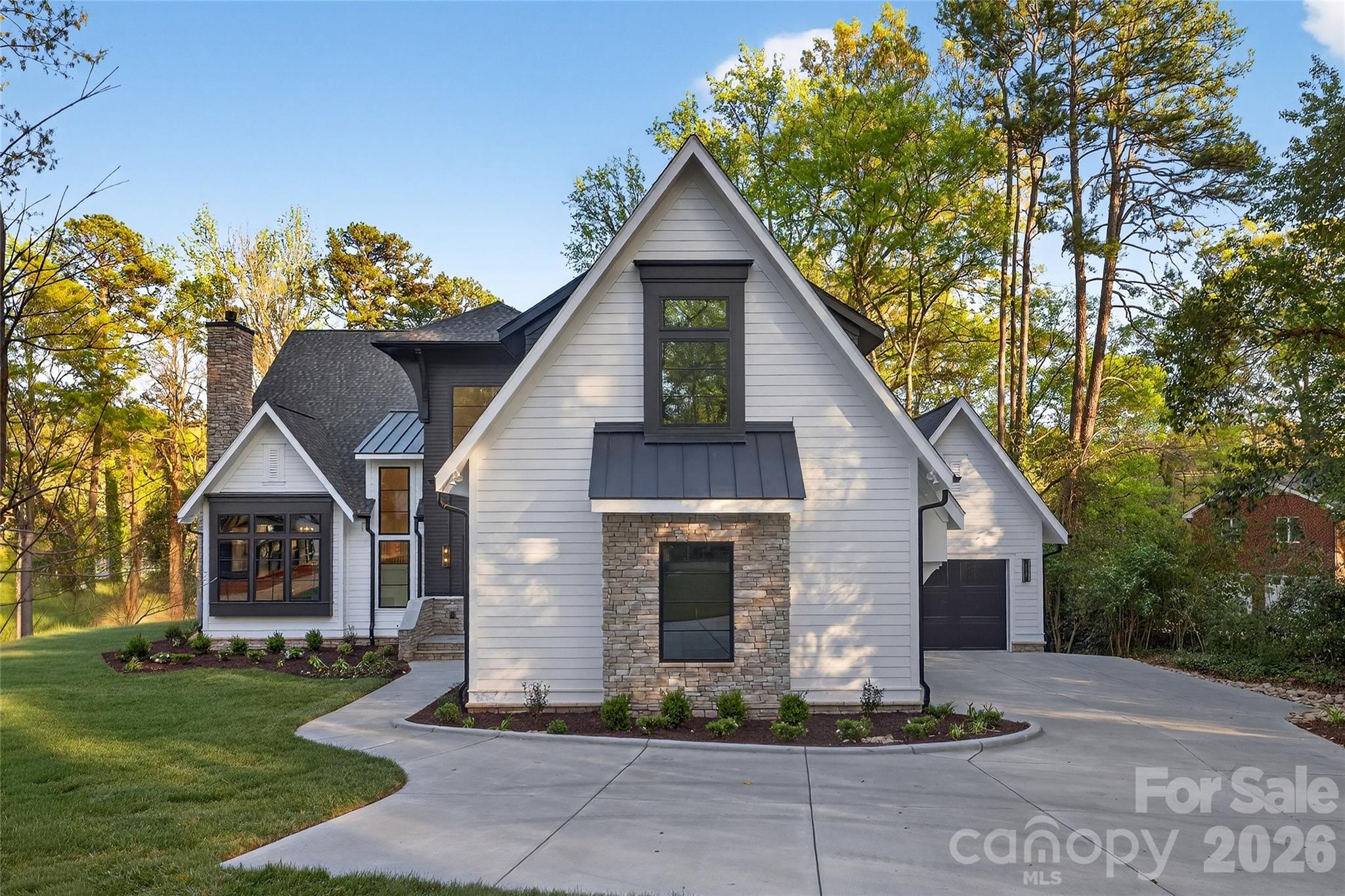 1209 Meadowood Lane — Charlotte