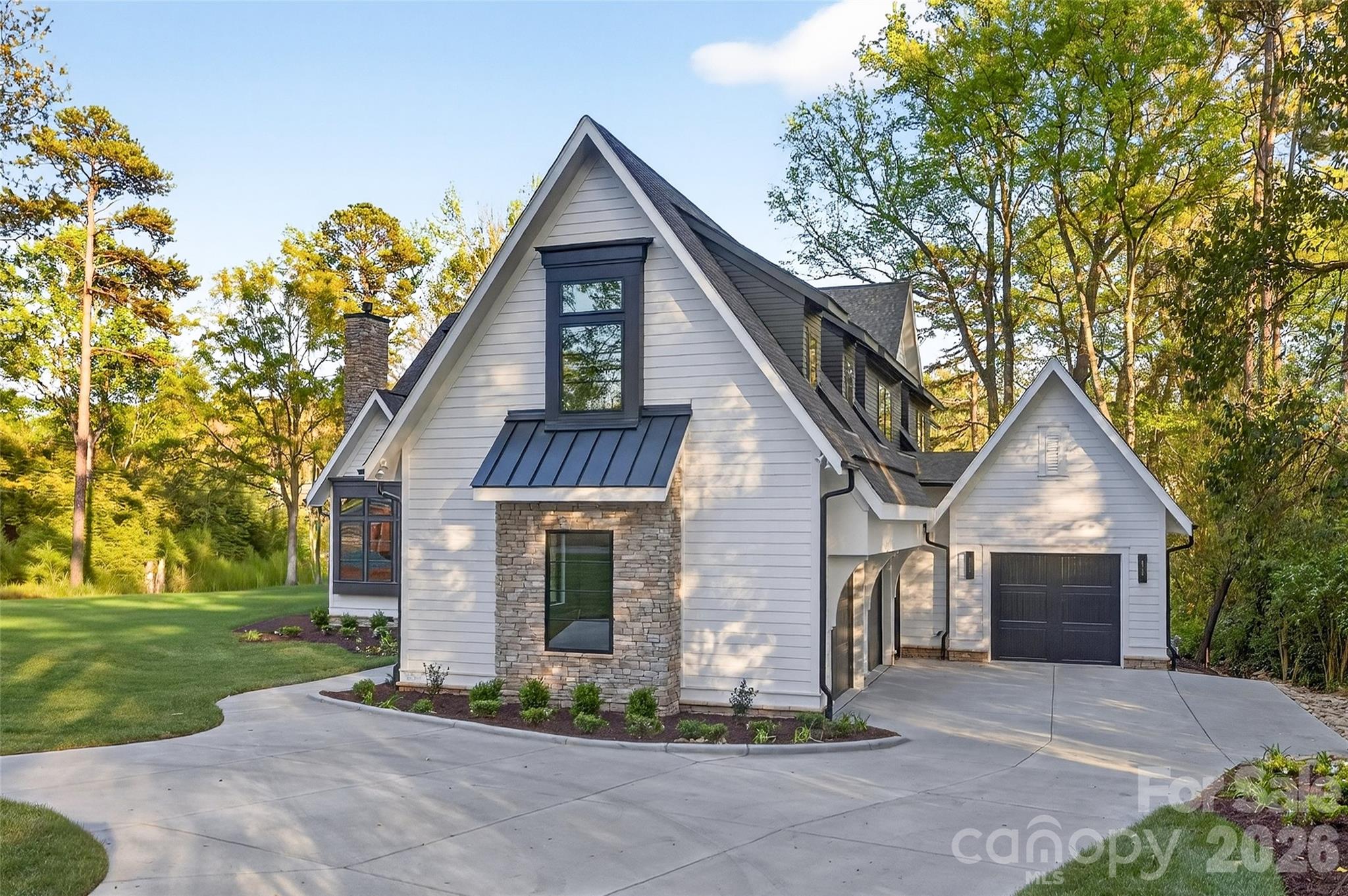 1209 Meadowood Lane — Charlotte