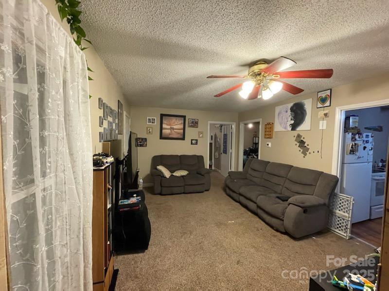 835 Sikes Mill Road — Monroe