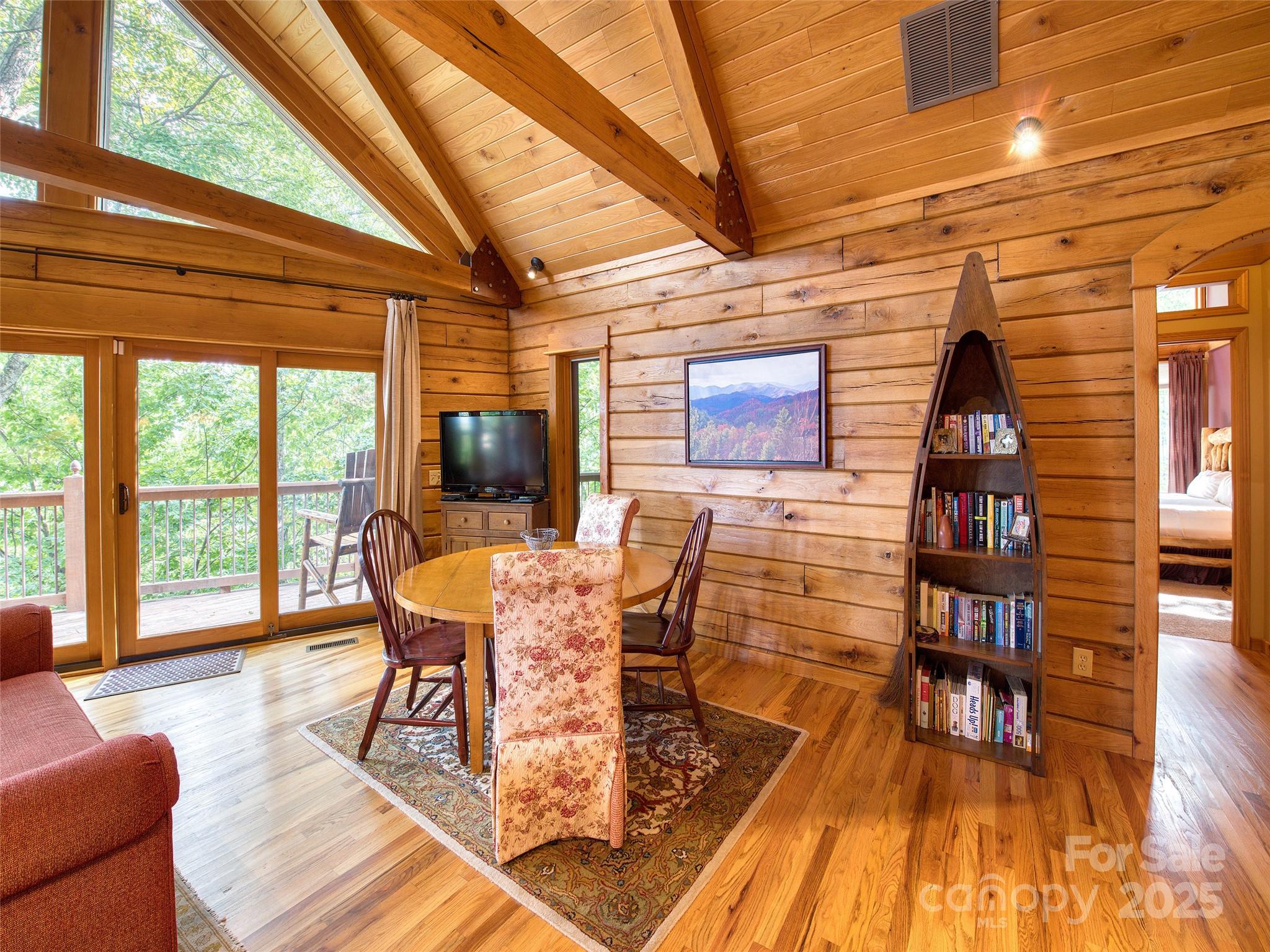382 Walela Trail — Maggie Valley