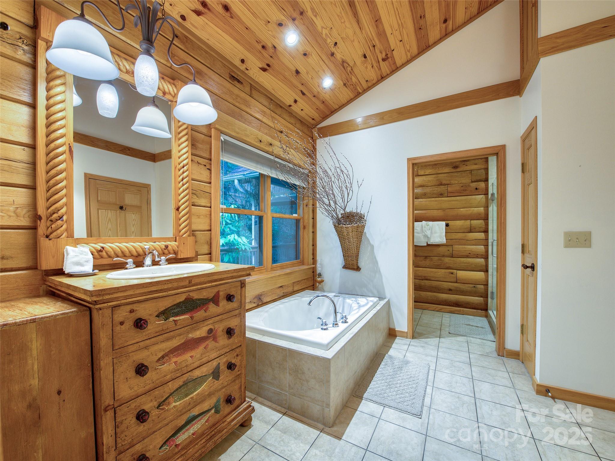 382 Walela Trail — Maggie Valley