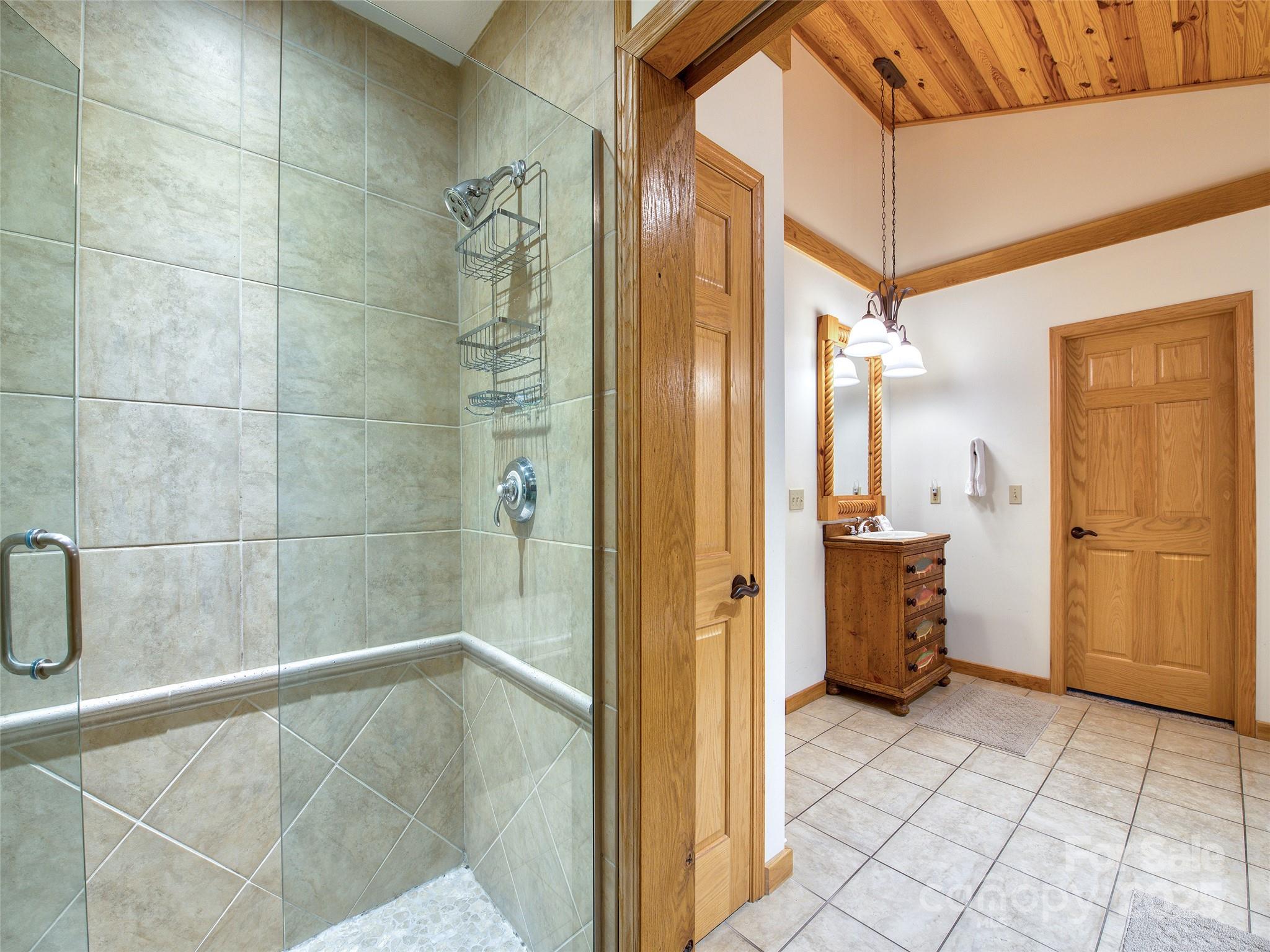 382 Walela Trail — Maggie Valley