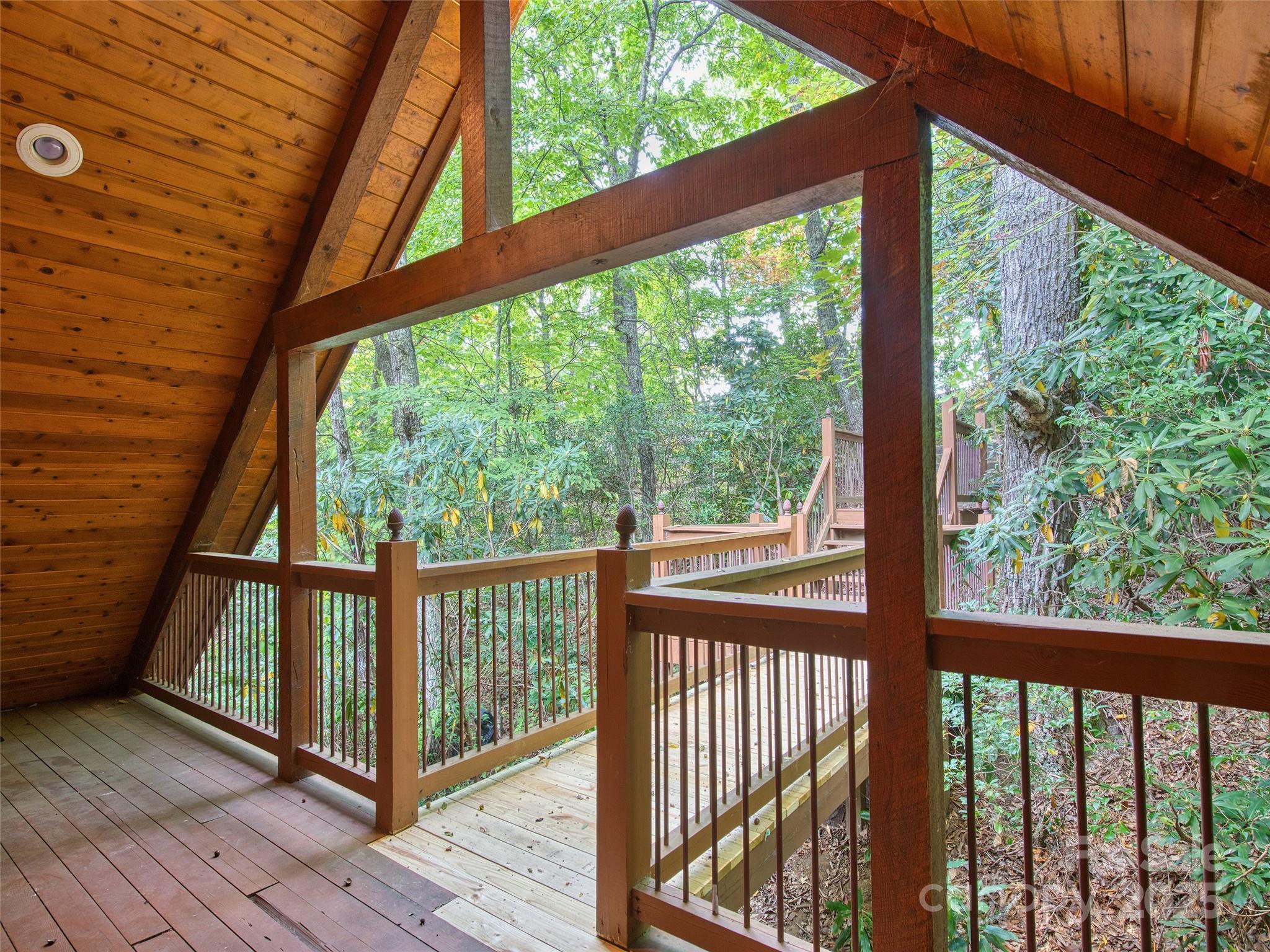 382 Walela Trail — Maggie Valley