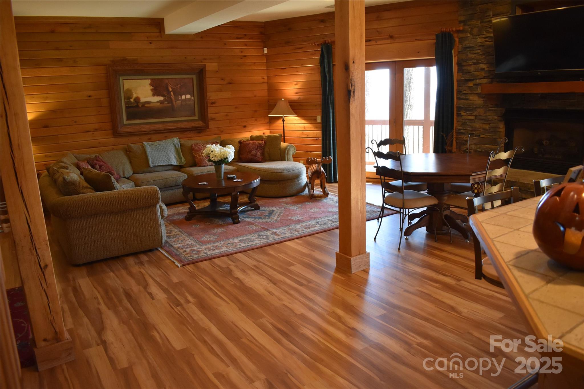 382 Walela Trail — Maggie Valley