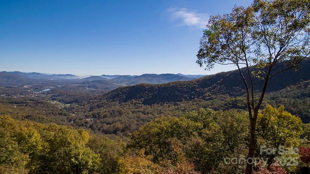 382 Walela Trail — Maggie Valley