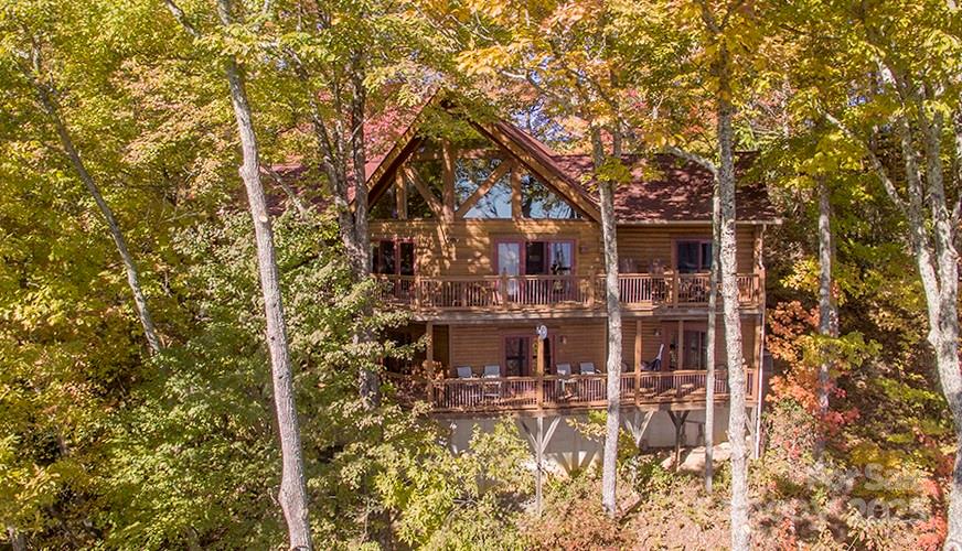 382 Walela Trail — Maggie Valley