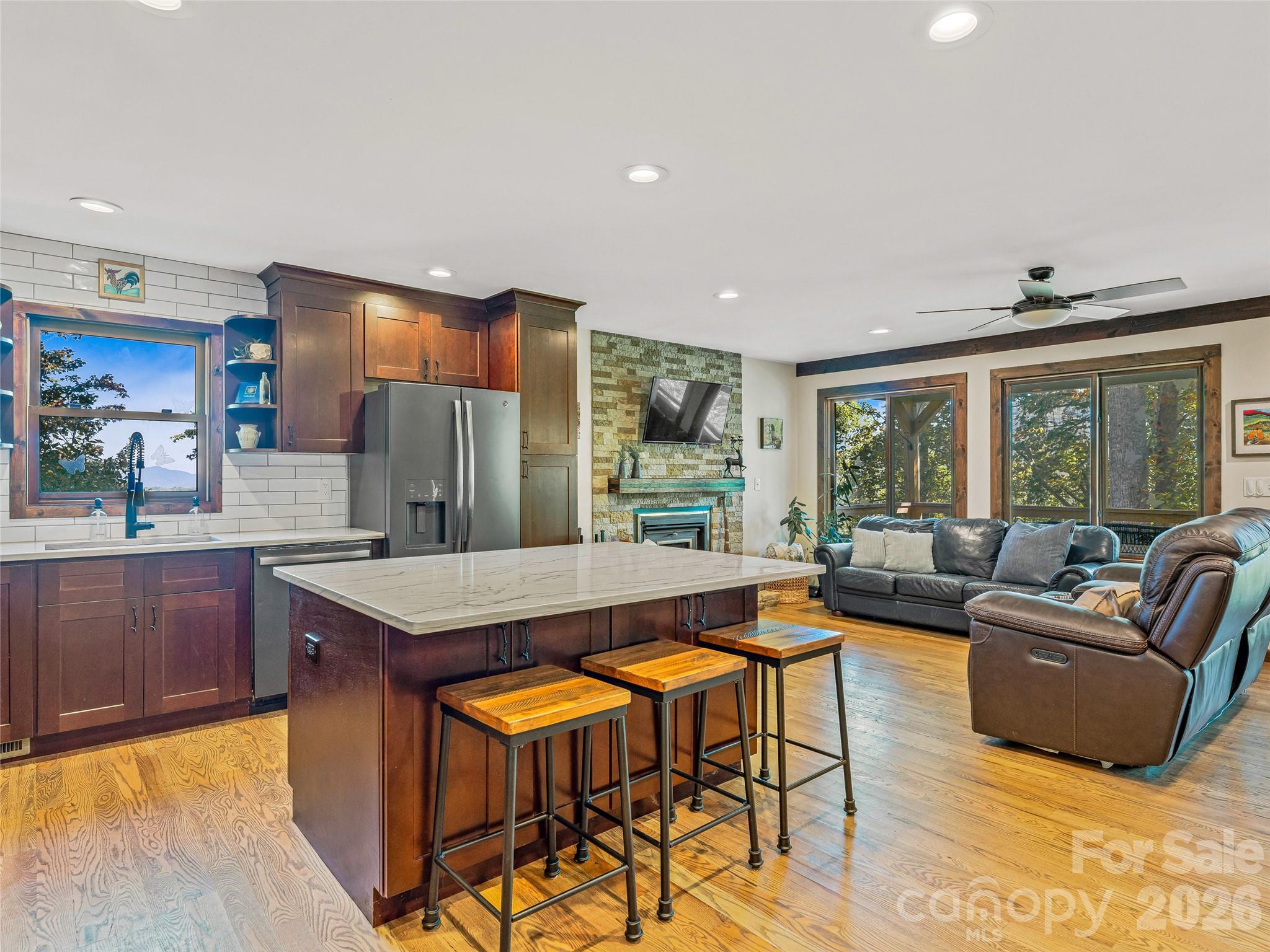 382 Black Oak Cove Road — Candler