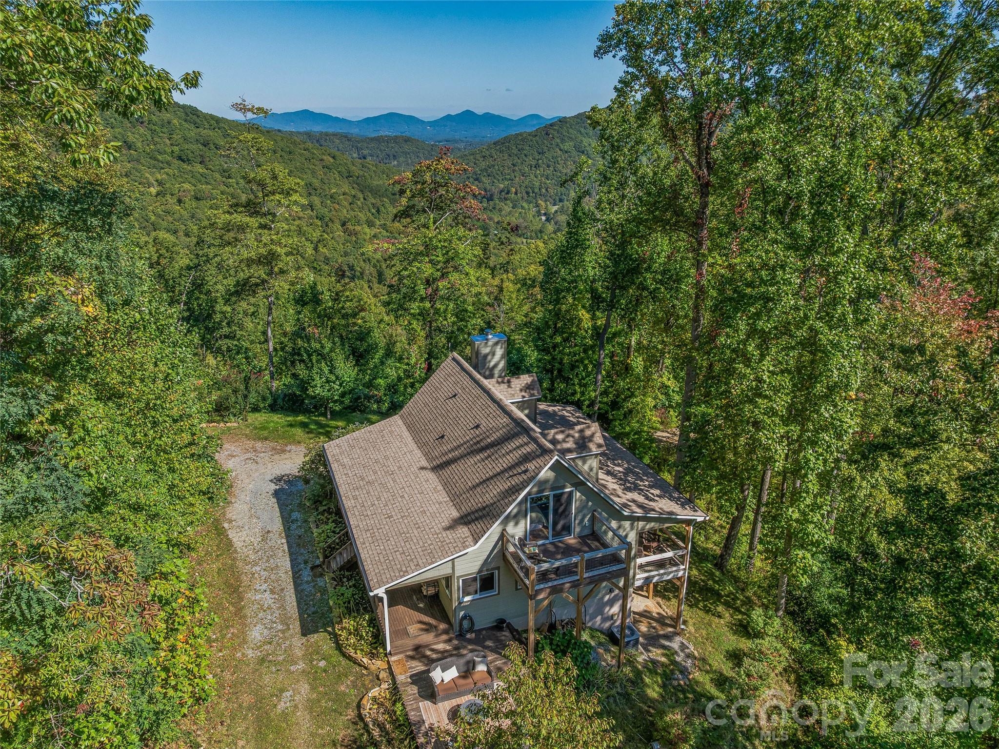 382 Black Oak Cove Road — Candler
