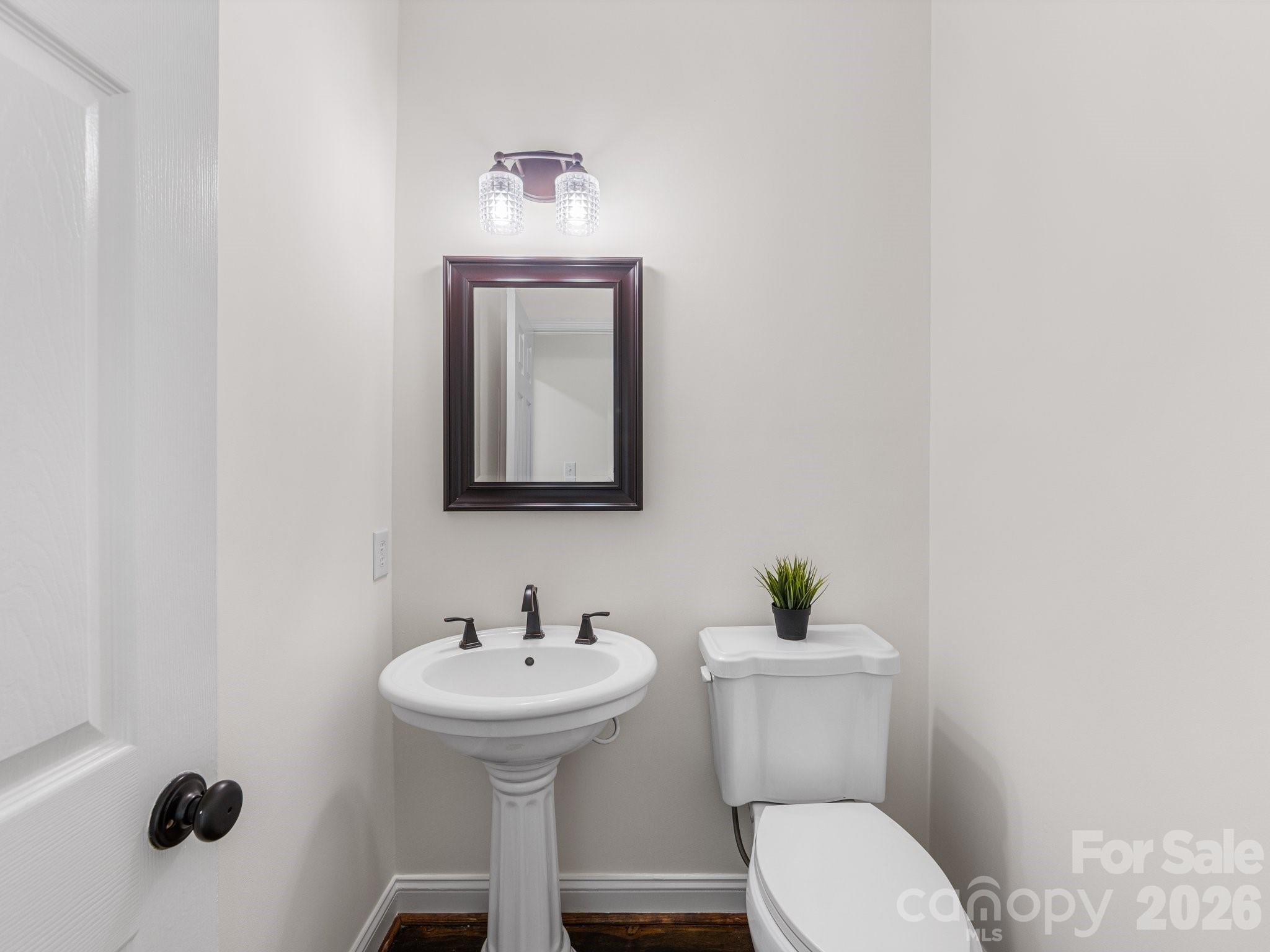 5619 Mountain Point Lane — Charlotte