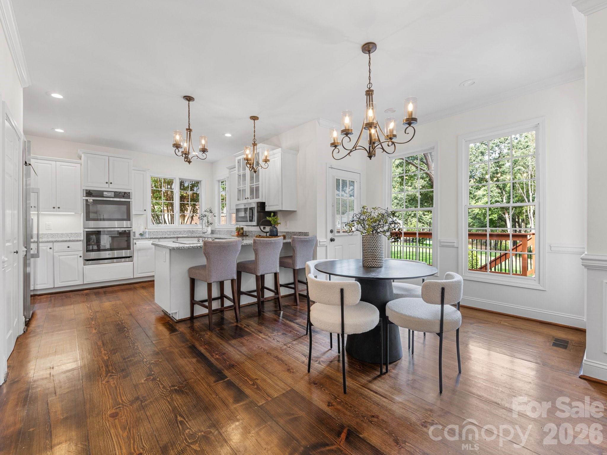 5619 Mountain Point Lane — Charlotte