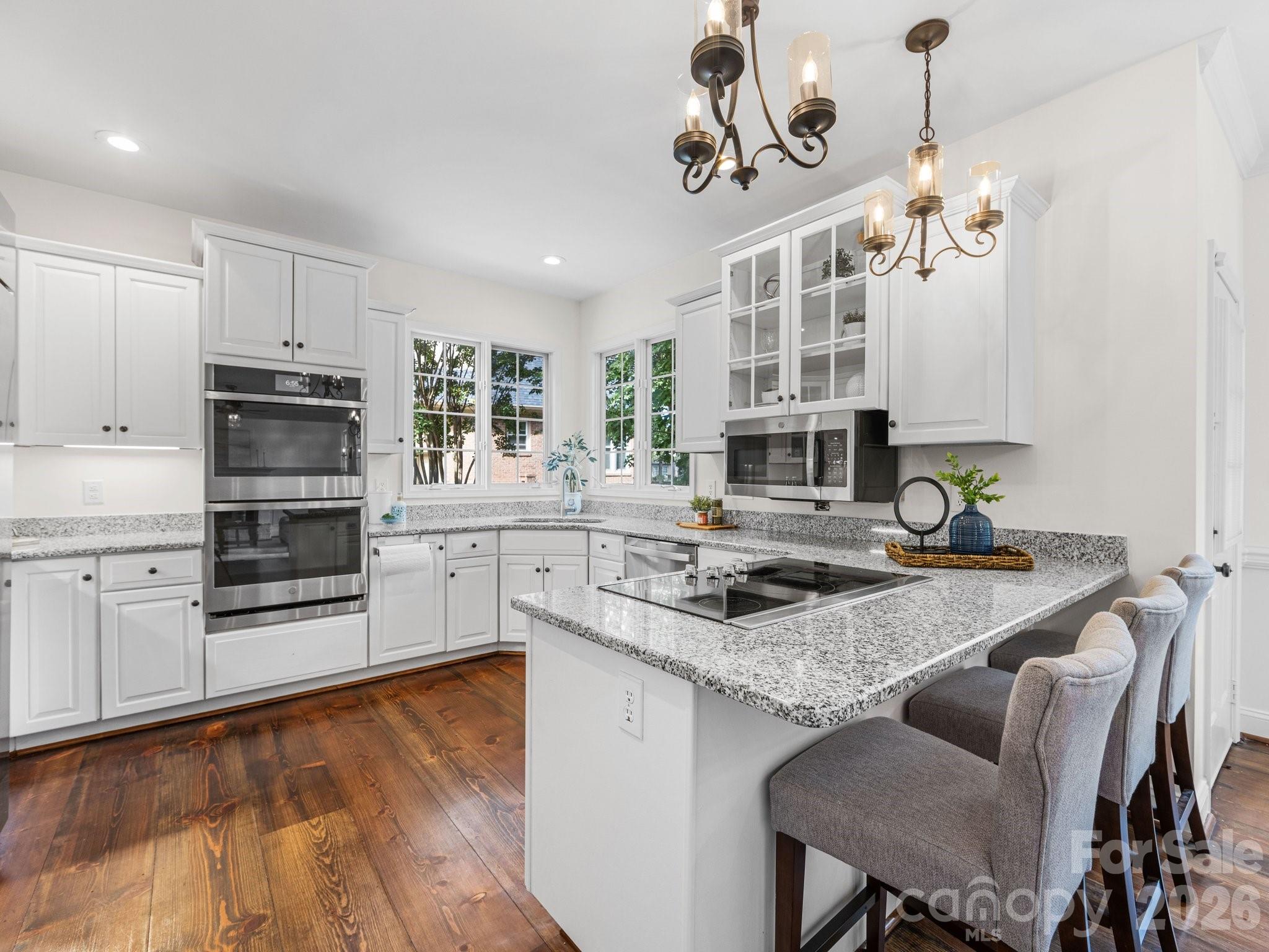 5619 Mountain Point Lane — Charlotte