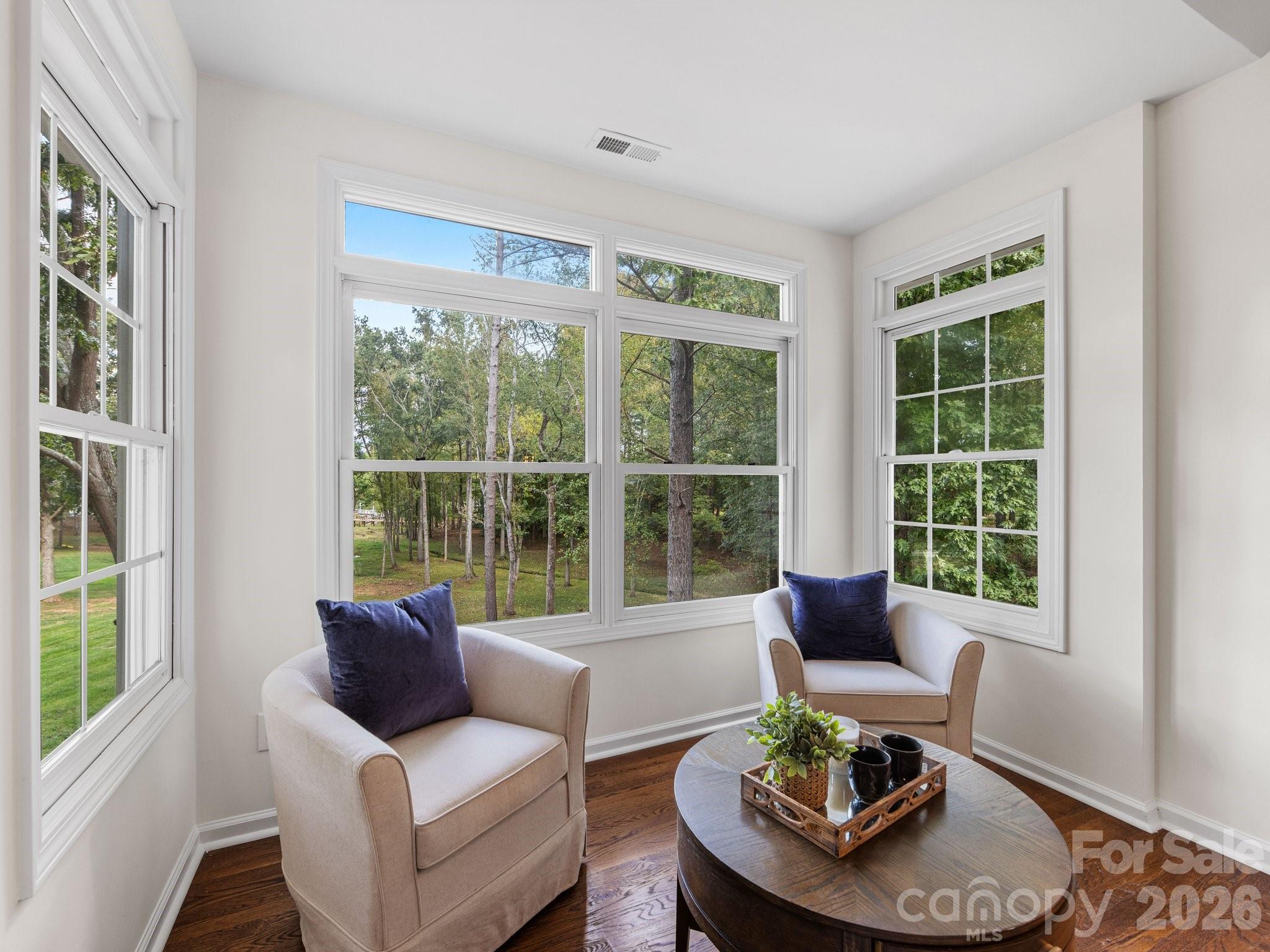5619 Mountain Point Lane — Charlotte