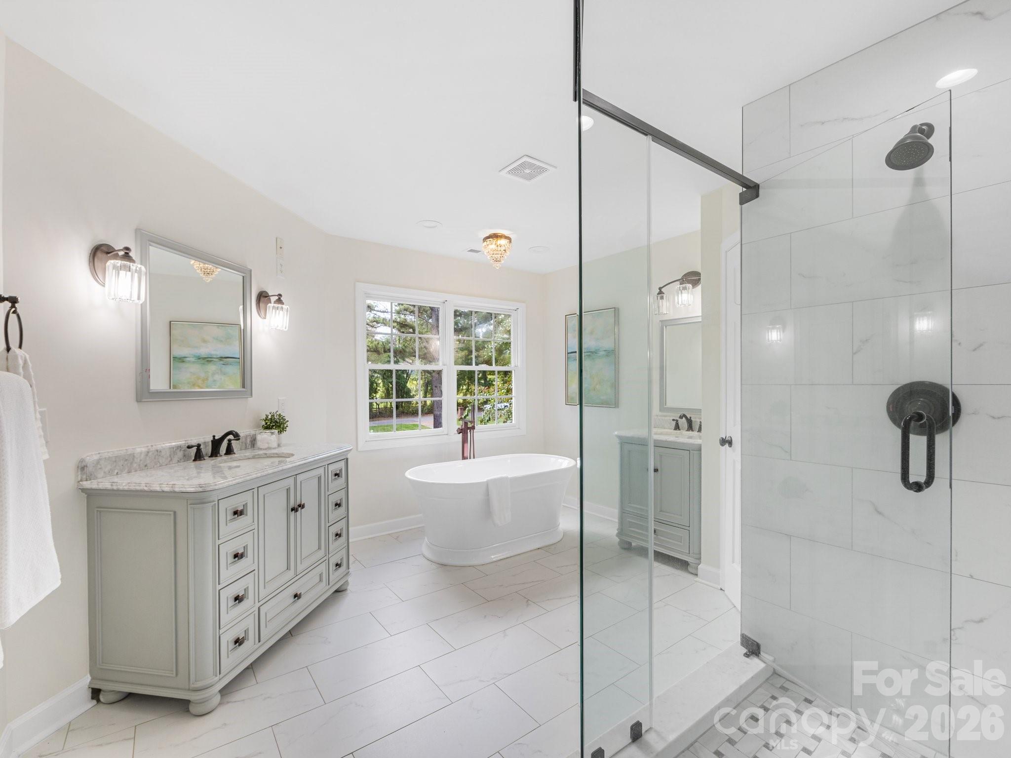 5619 Mountain Point Lane — Charlotte