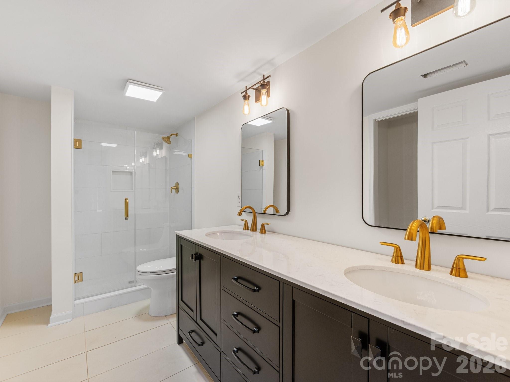 5619 Mountain Point Lane — Charlotte
