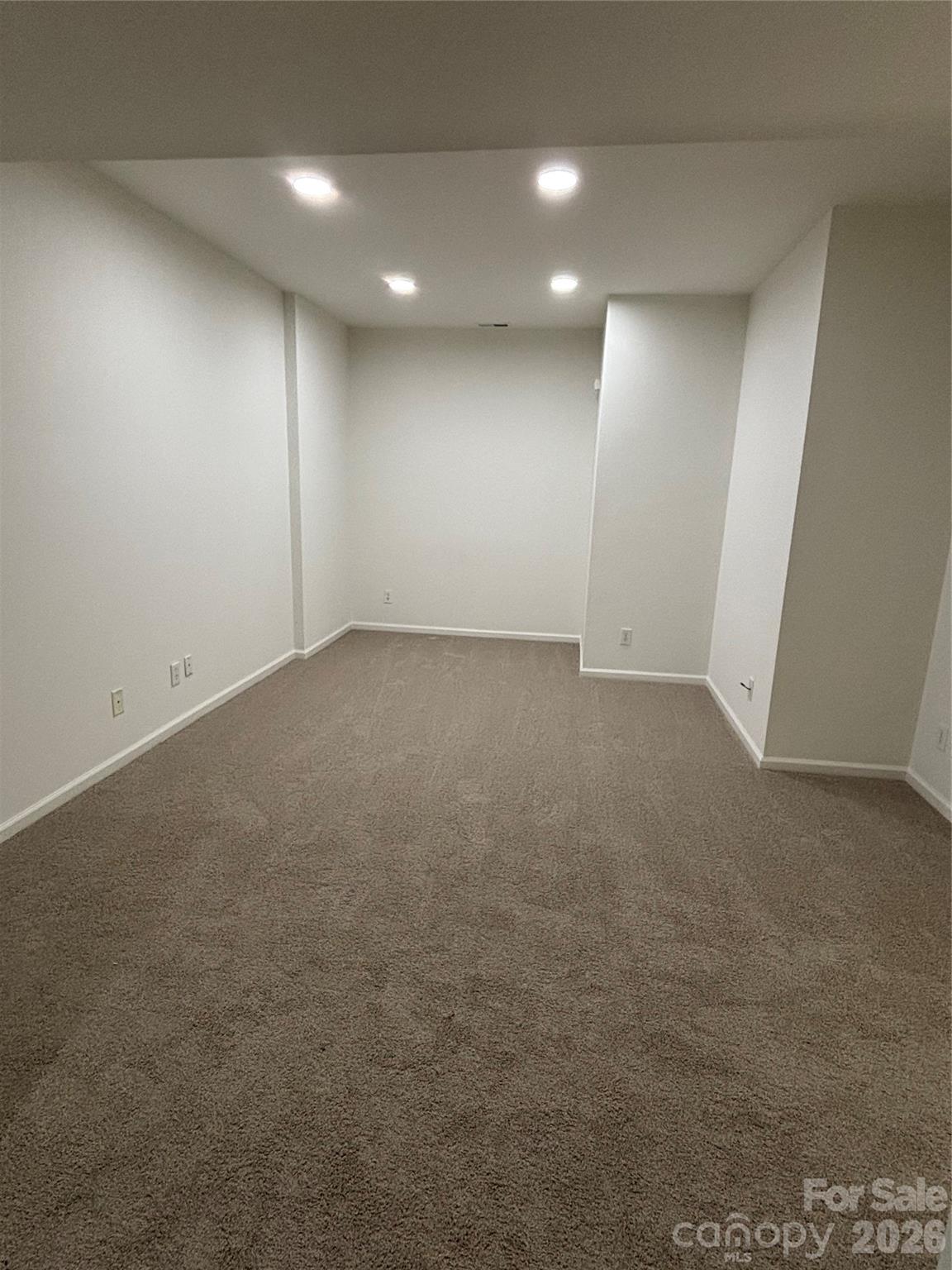 5619 Mountain Point Lane — Charlotte
