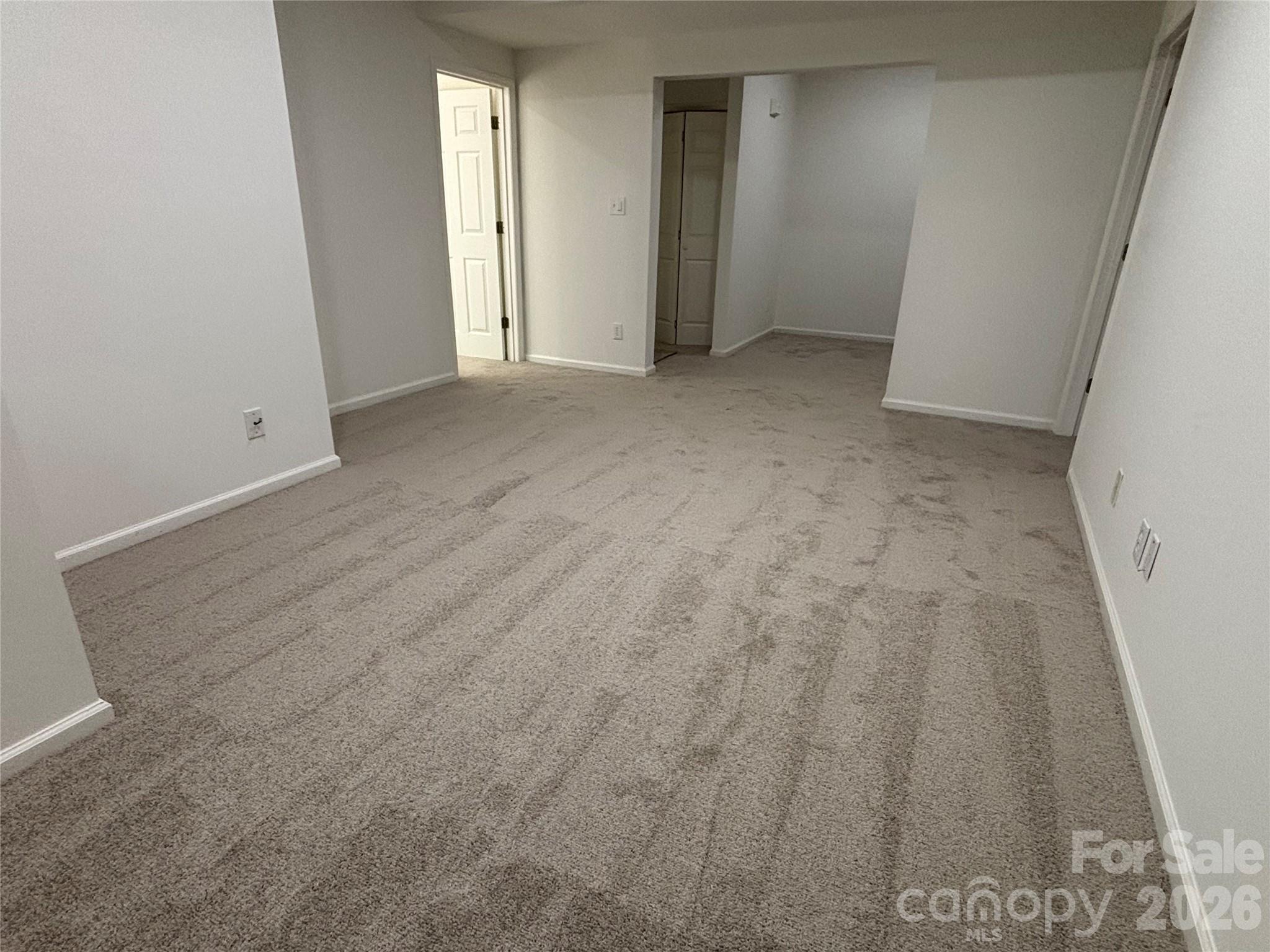 5619 Mountain Point Lane — Charlotte