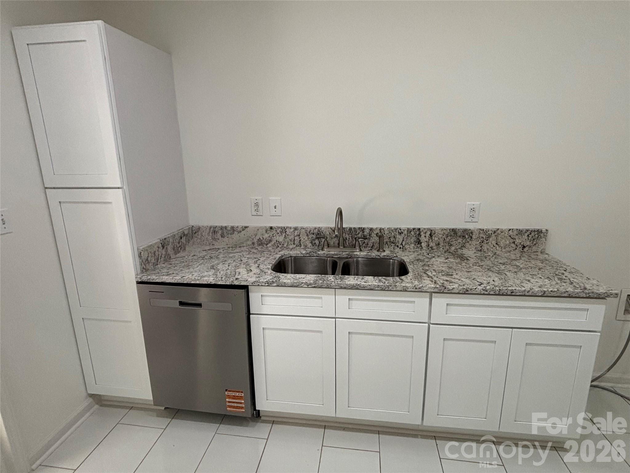 5619 Mountain Point Lane — Charlotte