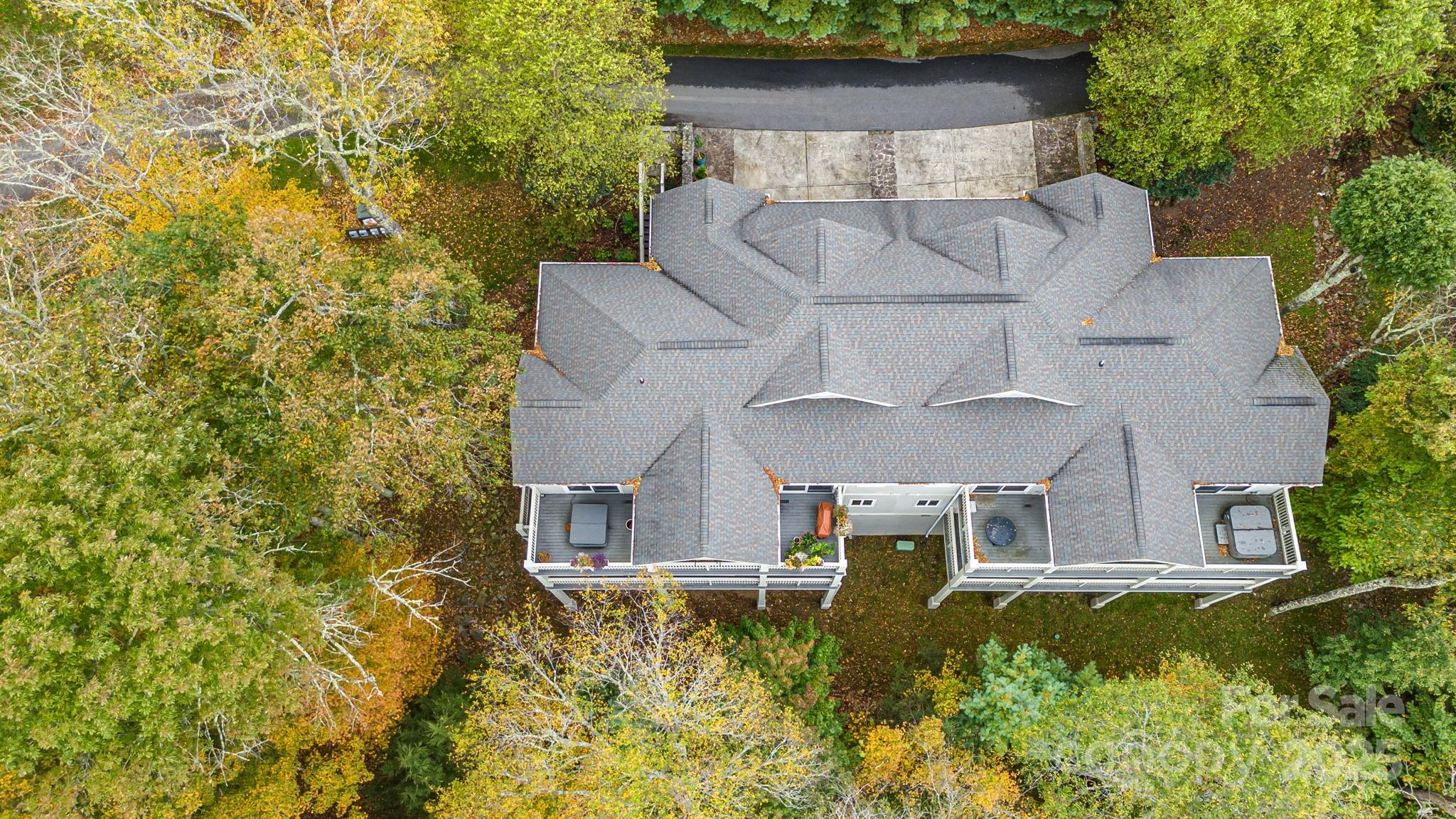 115 Mountainside Lane — Mars Hill