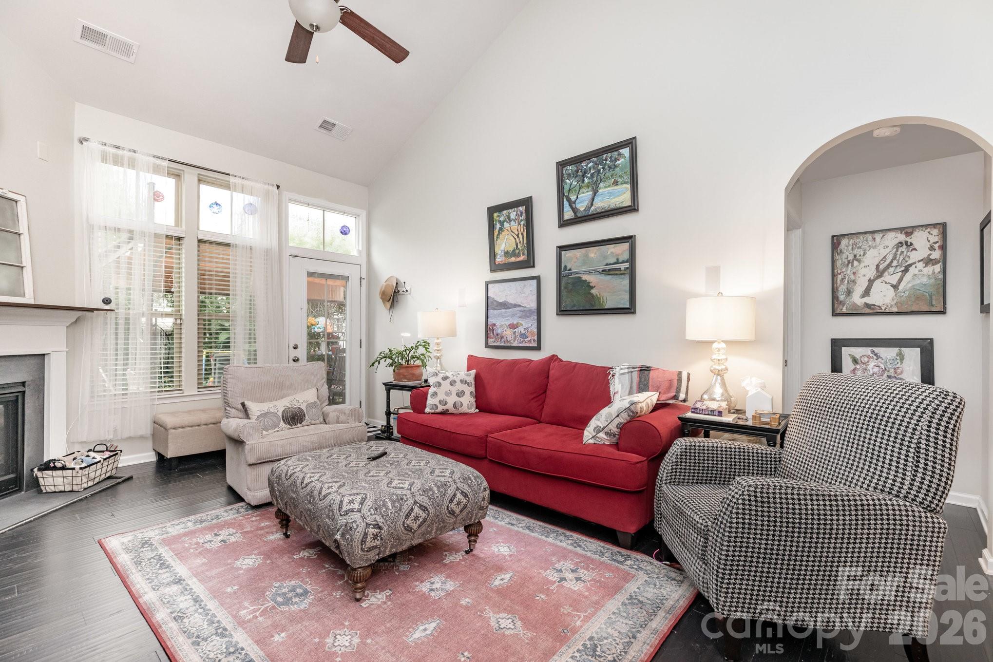 11070 Discovery Drive NW — Concord