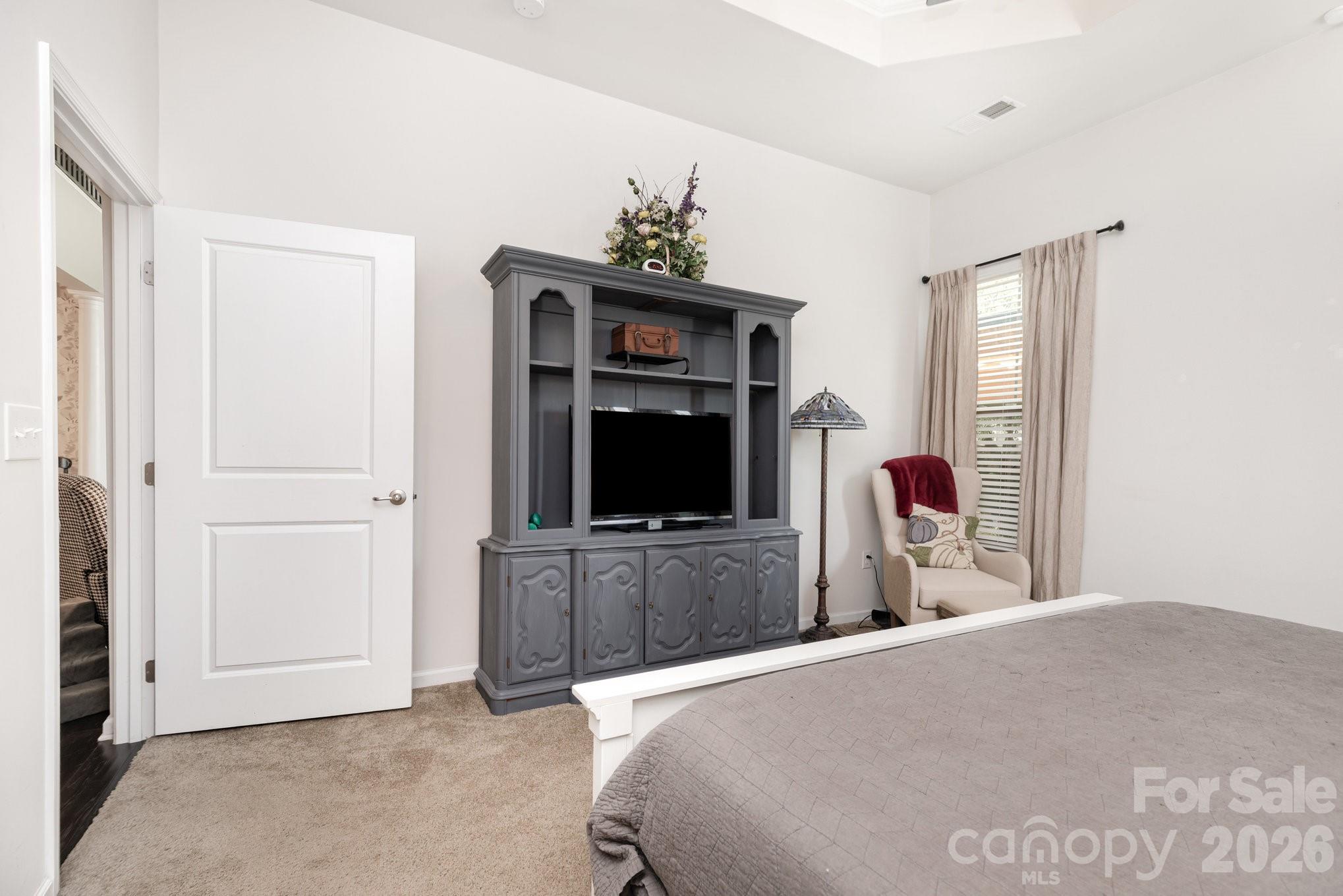 11070 Discovery Drive NW — Concord