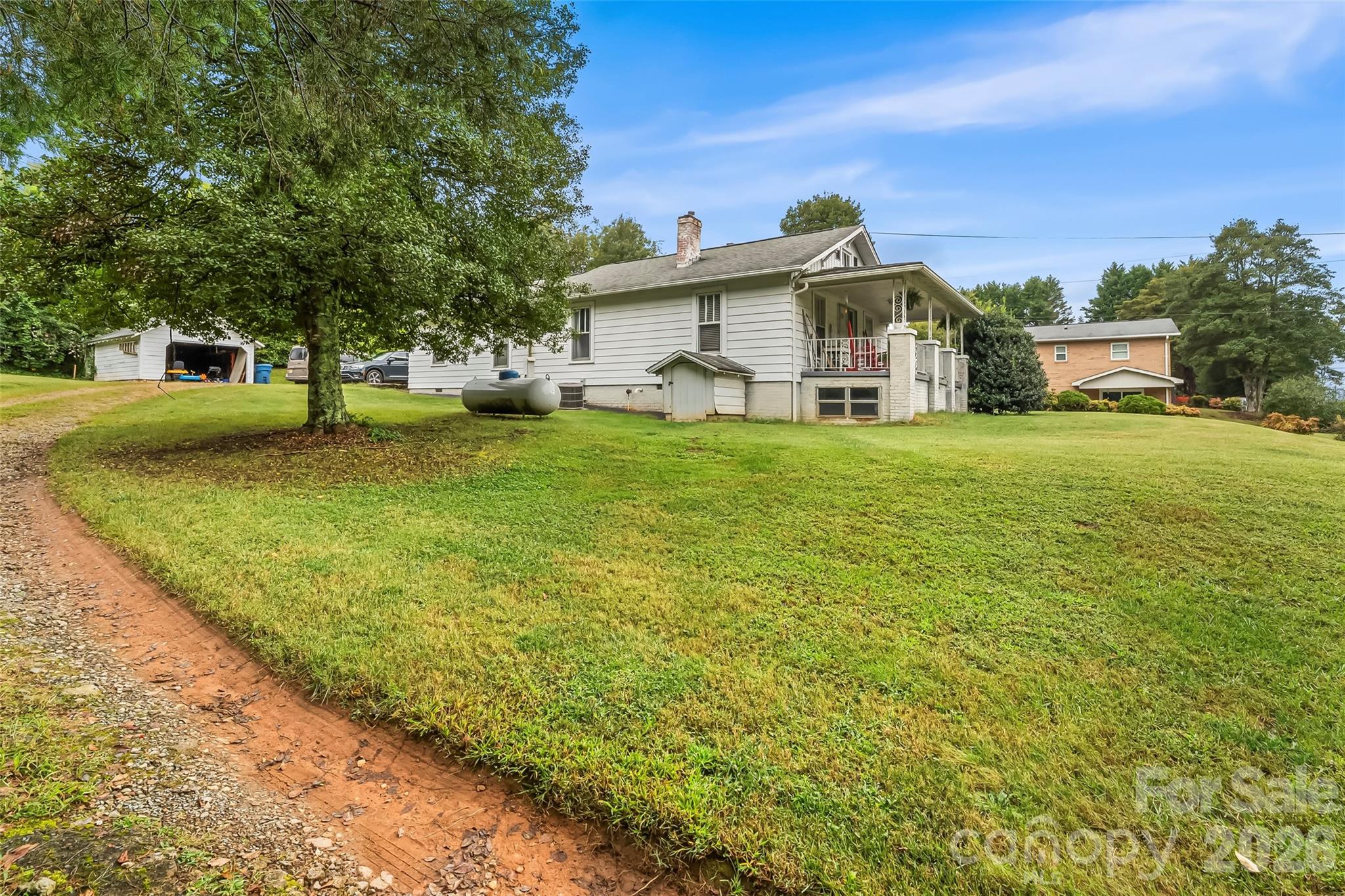 2290 US 70 Highway E — Morganton