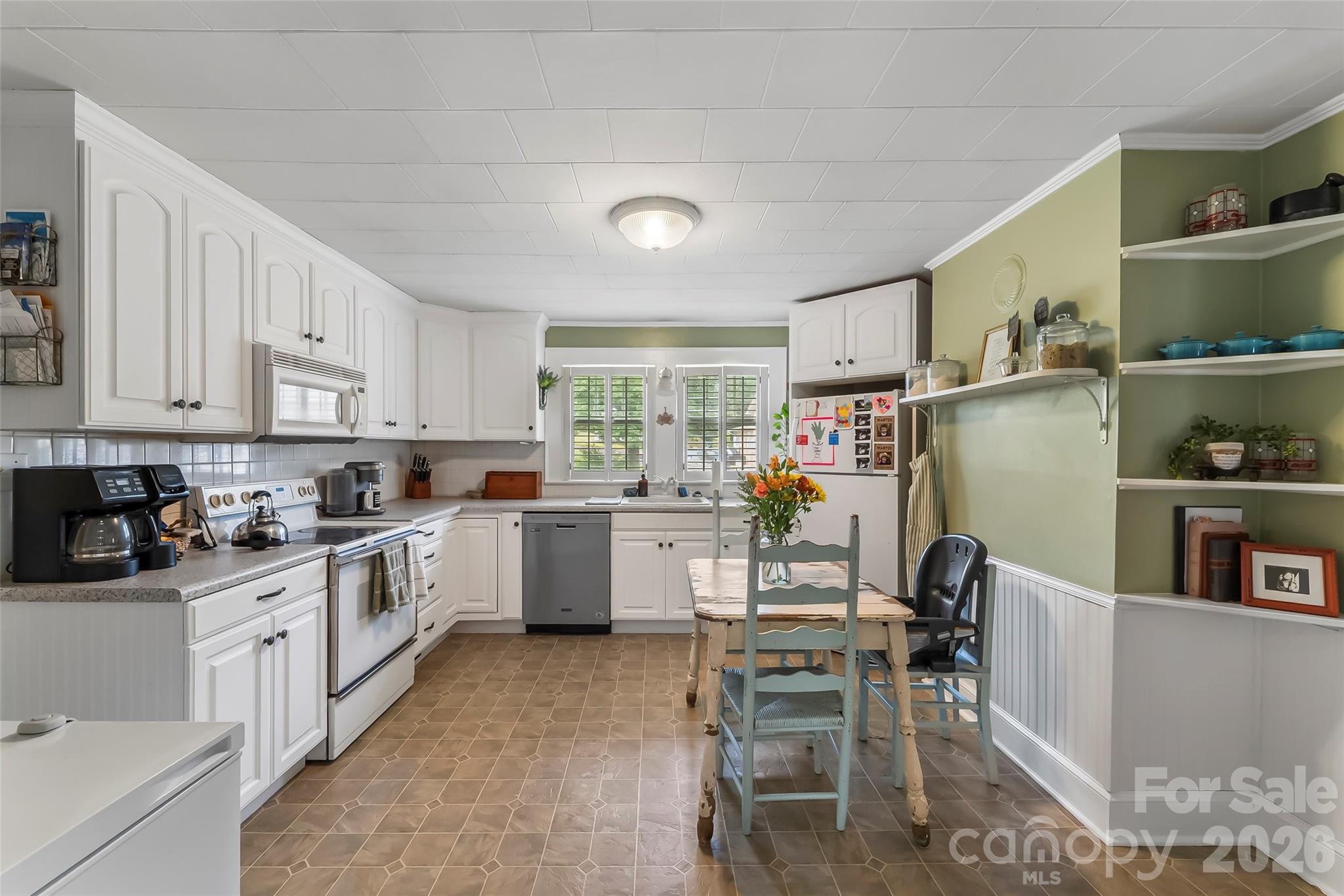 2290 US 70 Highway E — Morganton