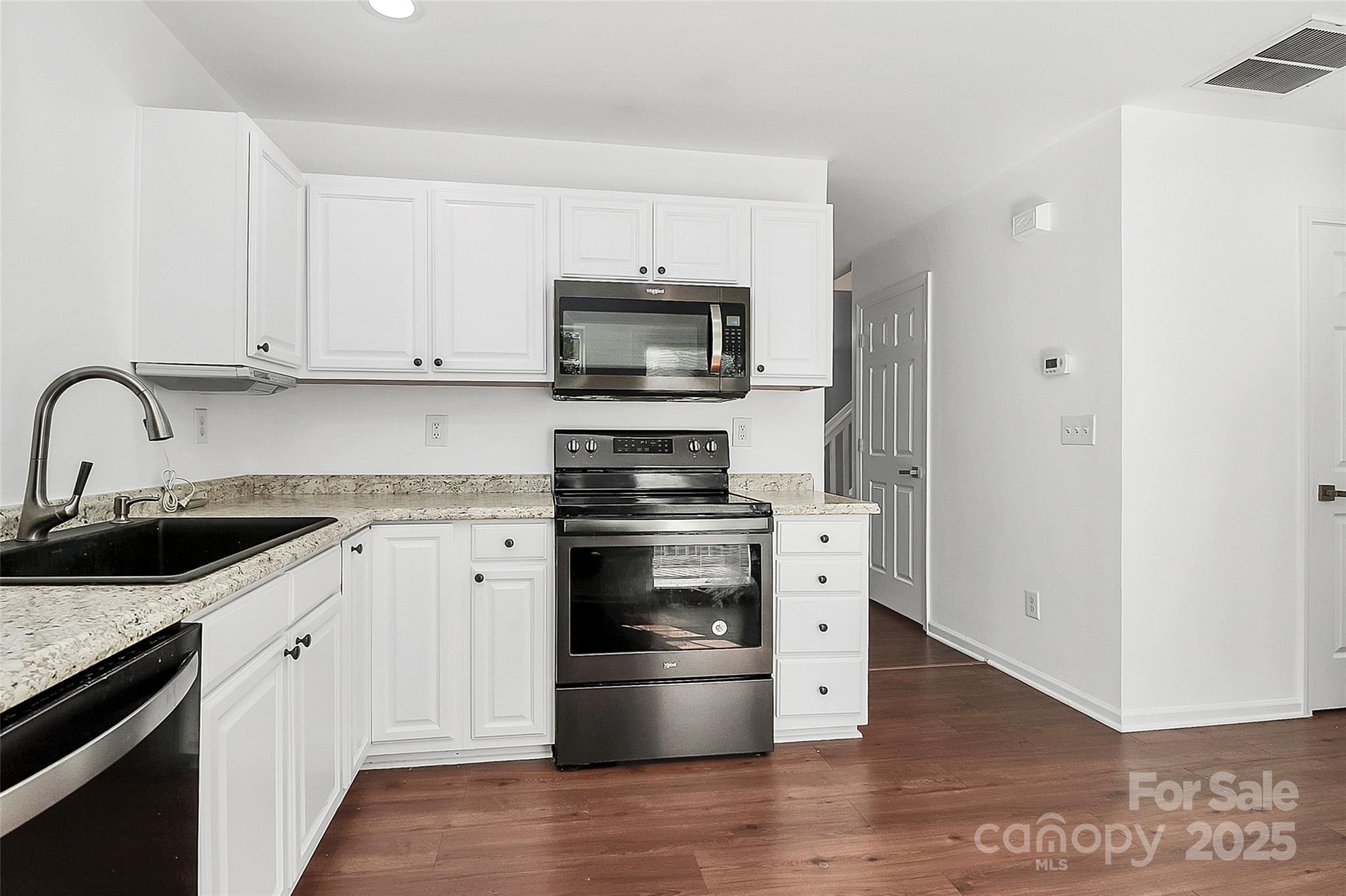 10549 Yellow Rose Lane — Charlotte