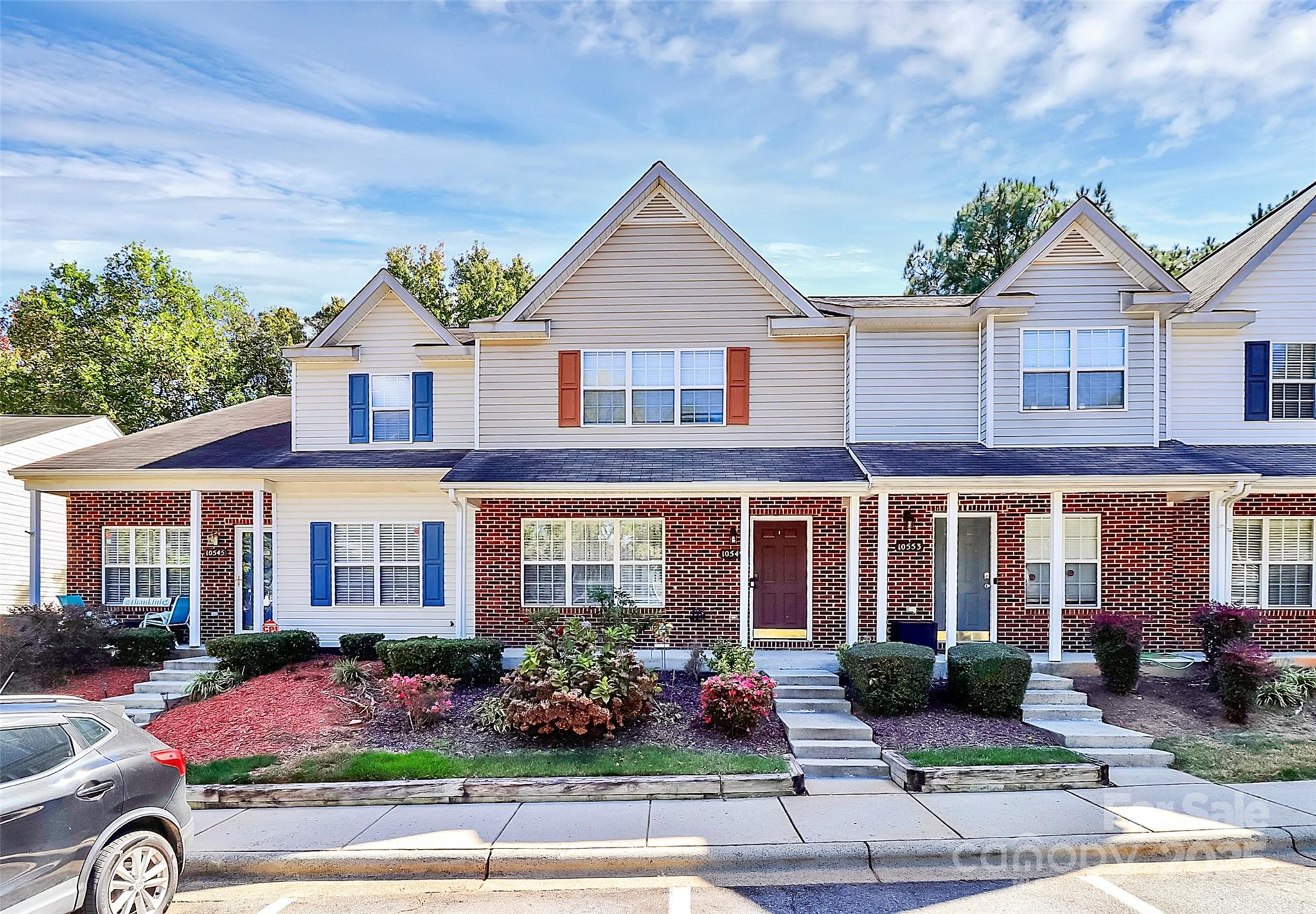 10549 Yellow Rose Lane — Charlotte