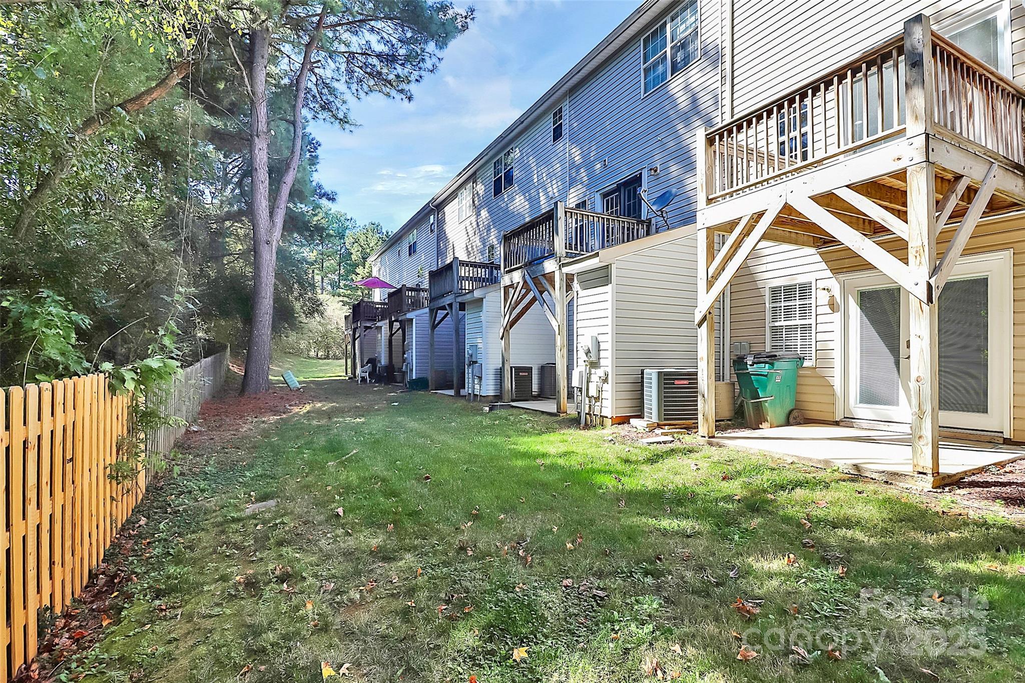 10549 Yellow Rose Lane — Charlotte