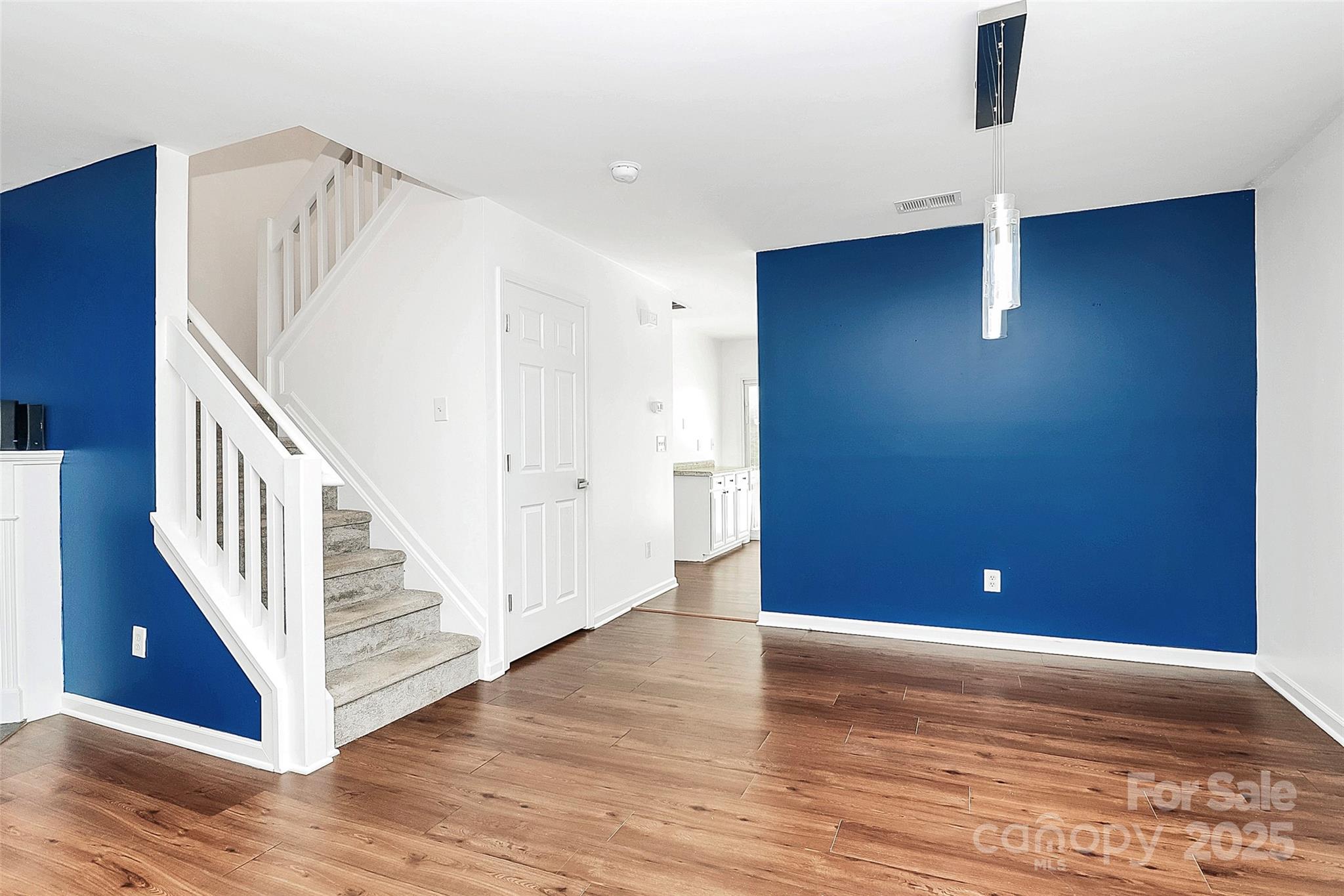 10549 Yellow Rose Lane — Charlotte