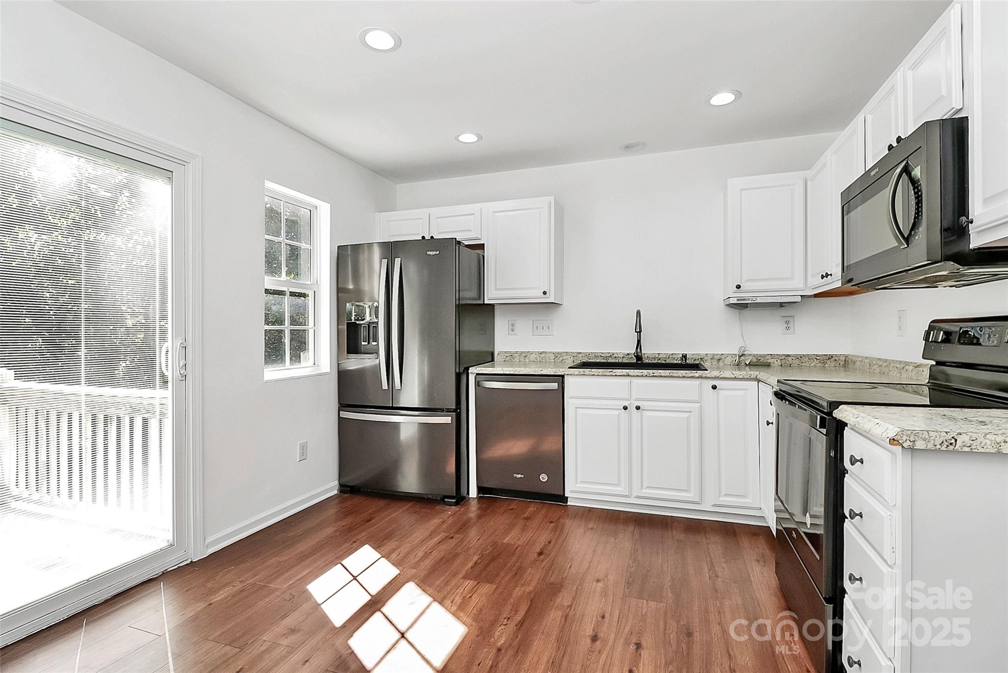 10549 Yellow Rose Lane — Charlotte