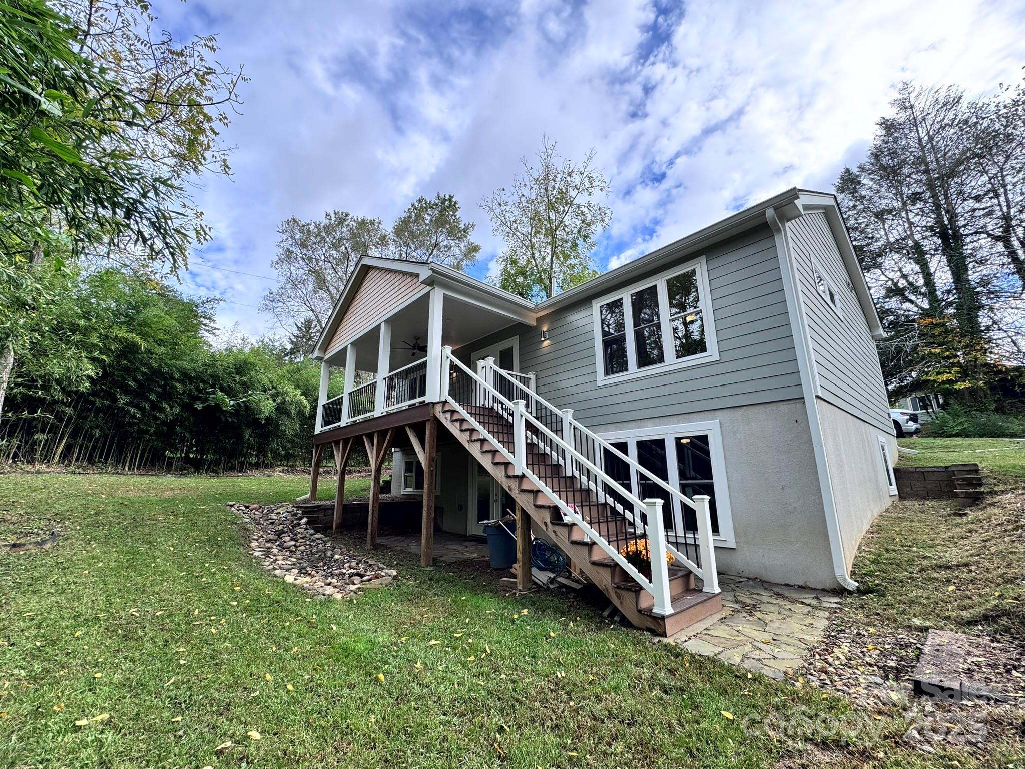 269 Virginia Avenue — Asheville