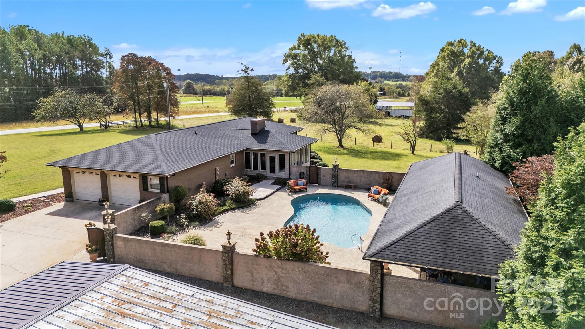840 Happy Plains Road — Taylorsville