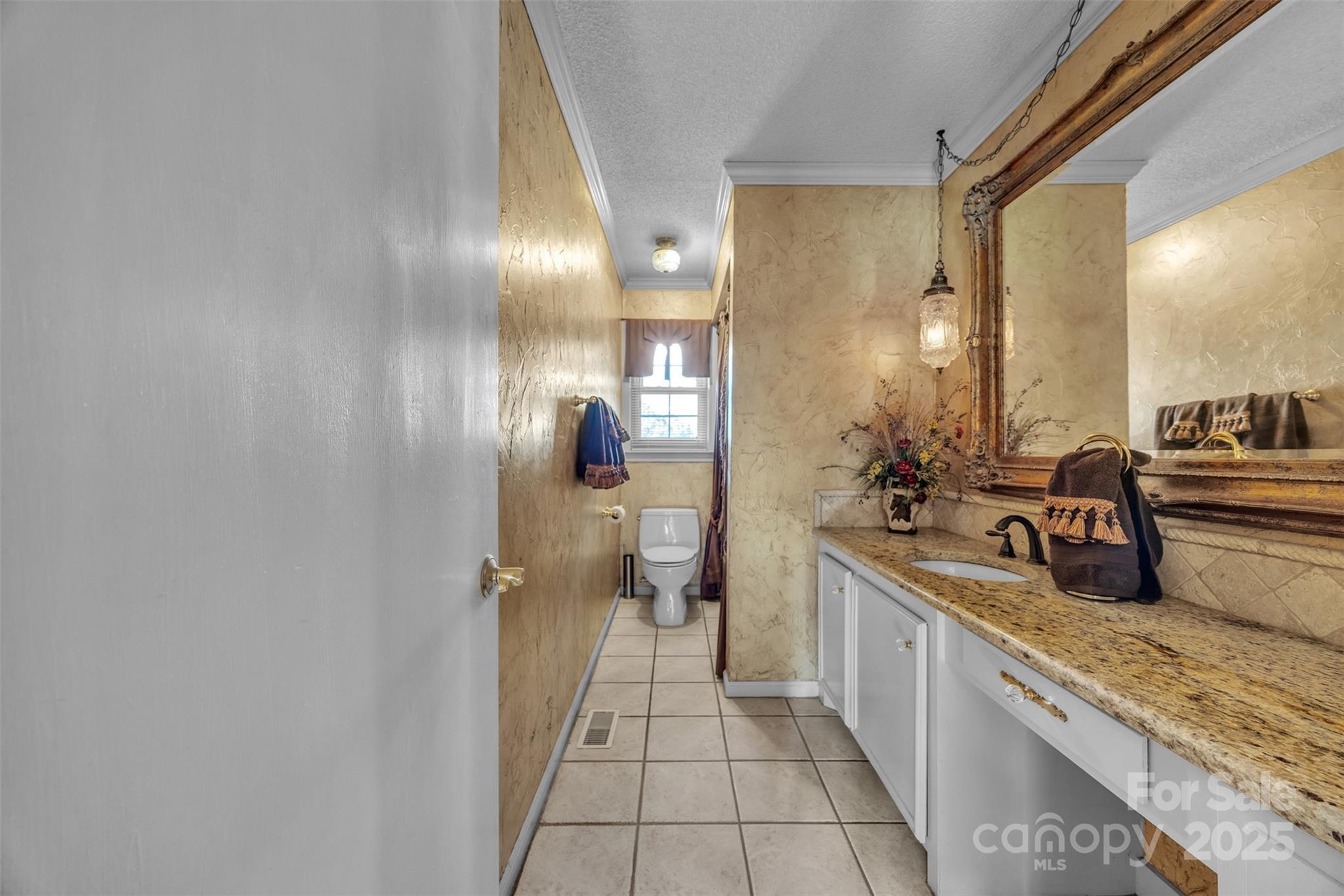 840 Happy Plains Road — Taylorsville