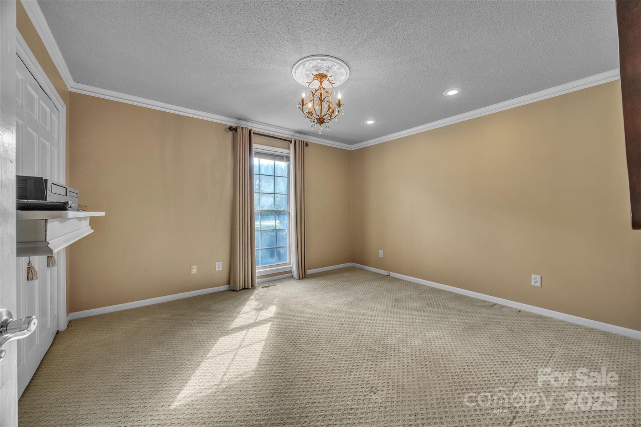 840 Happy Plains Road — Taylorsville