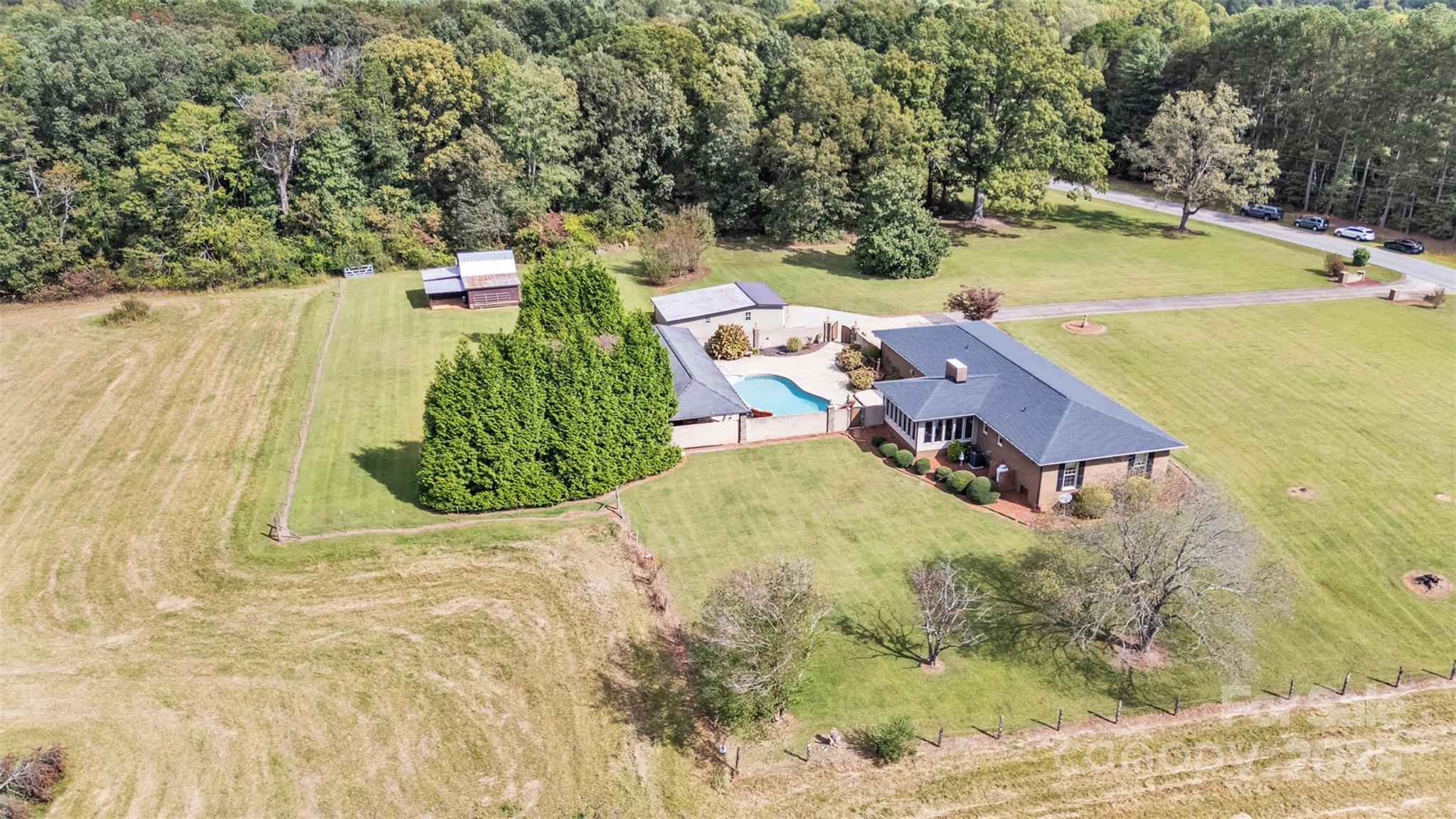 840 Happy Plains Road — Taylorsville