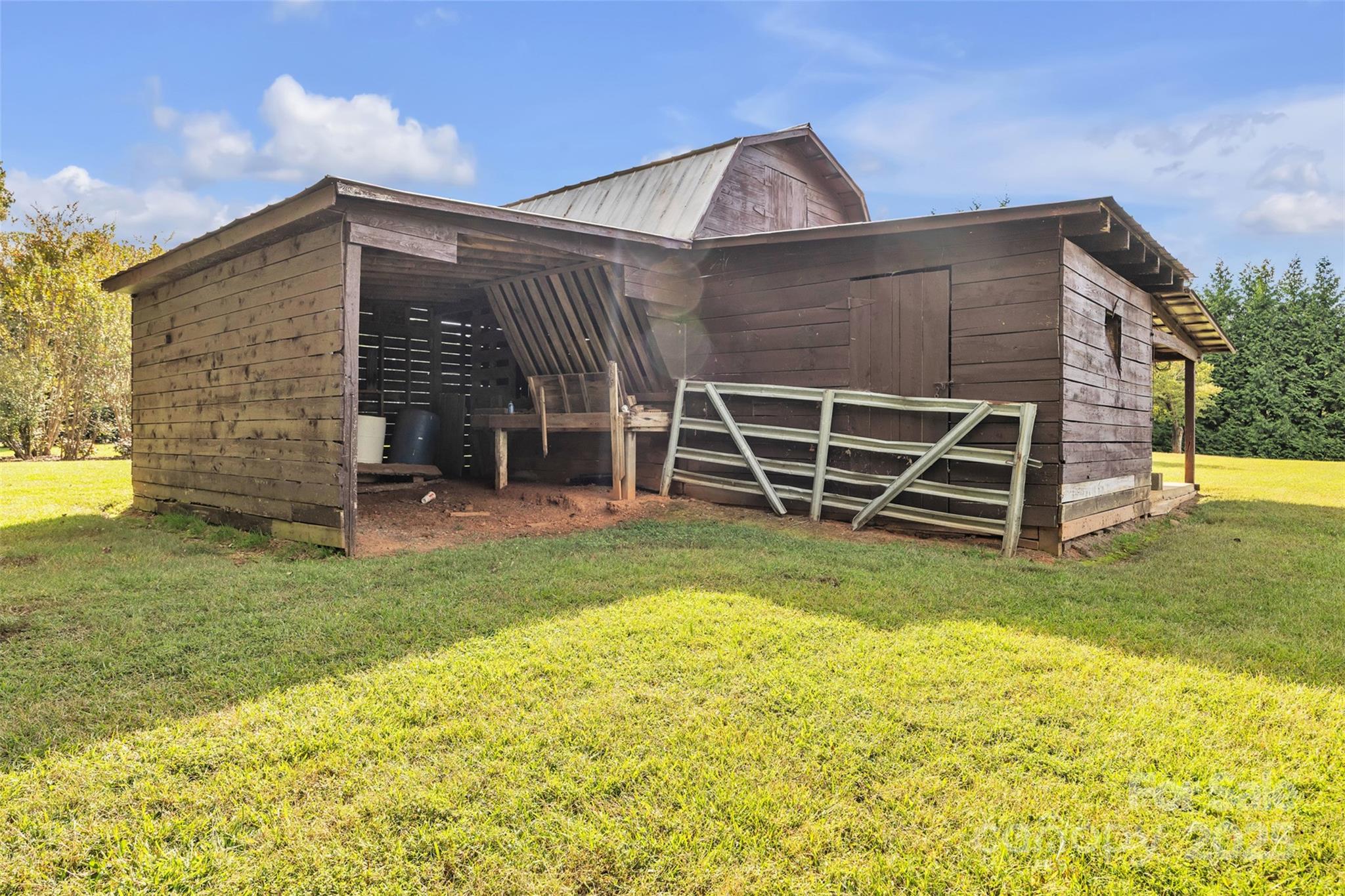 840 Happy Plains Road — Taylorsville