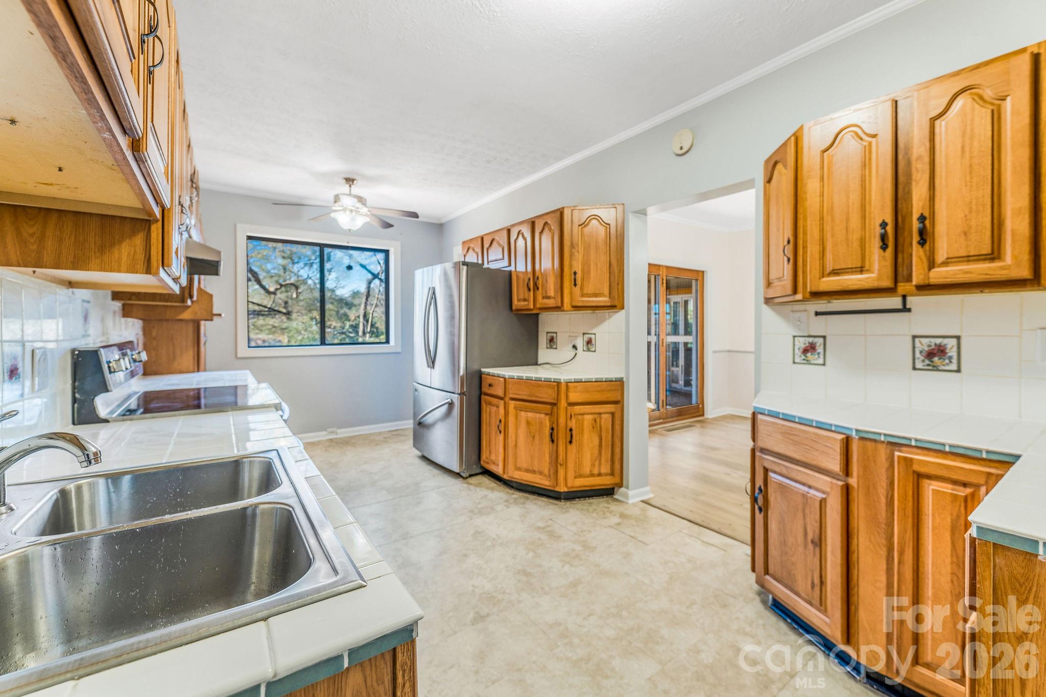 107 Woodland Church Road — Clyde