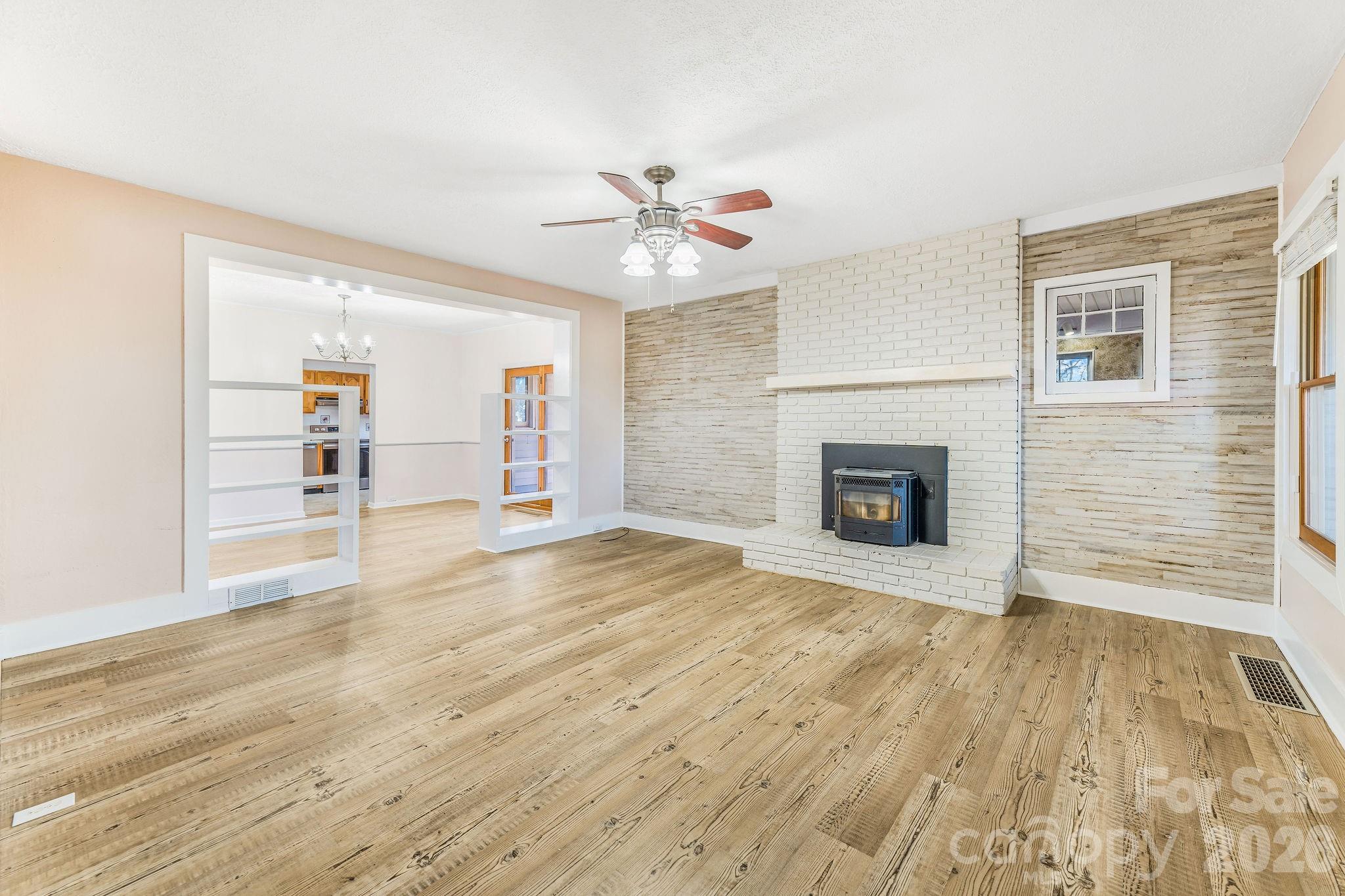 107 Woodland Church Road — Clyde