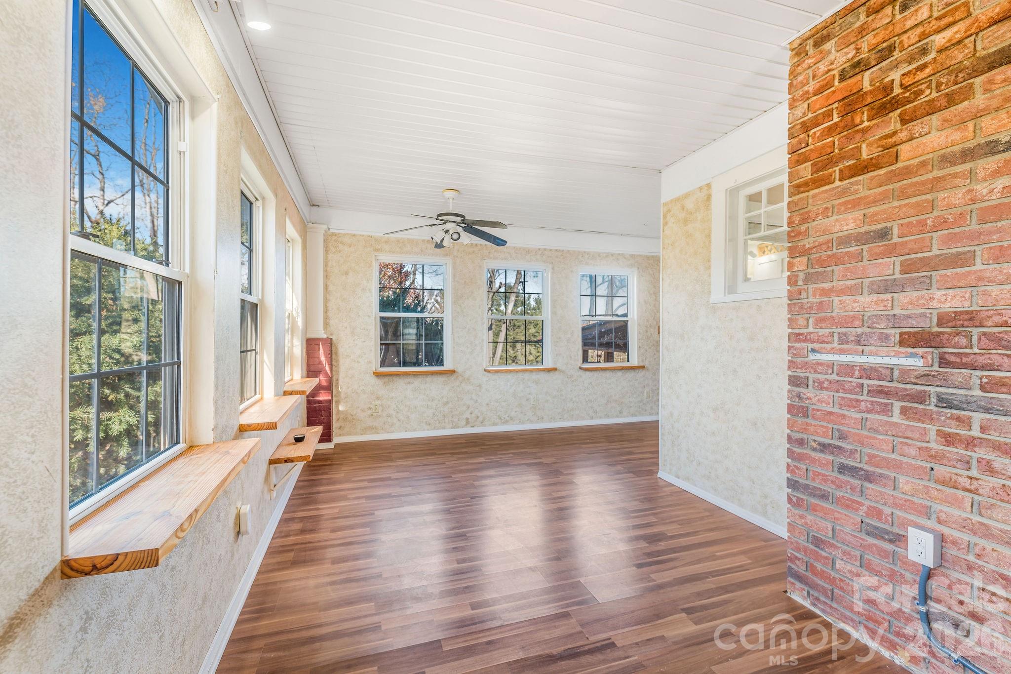107 Woodland Church Road — Clyde