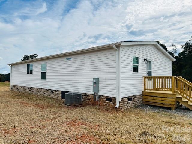 501 Eagle Mills Road — Hamptonville