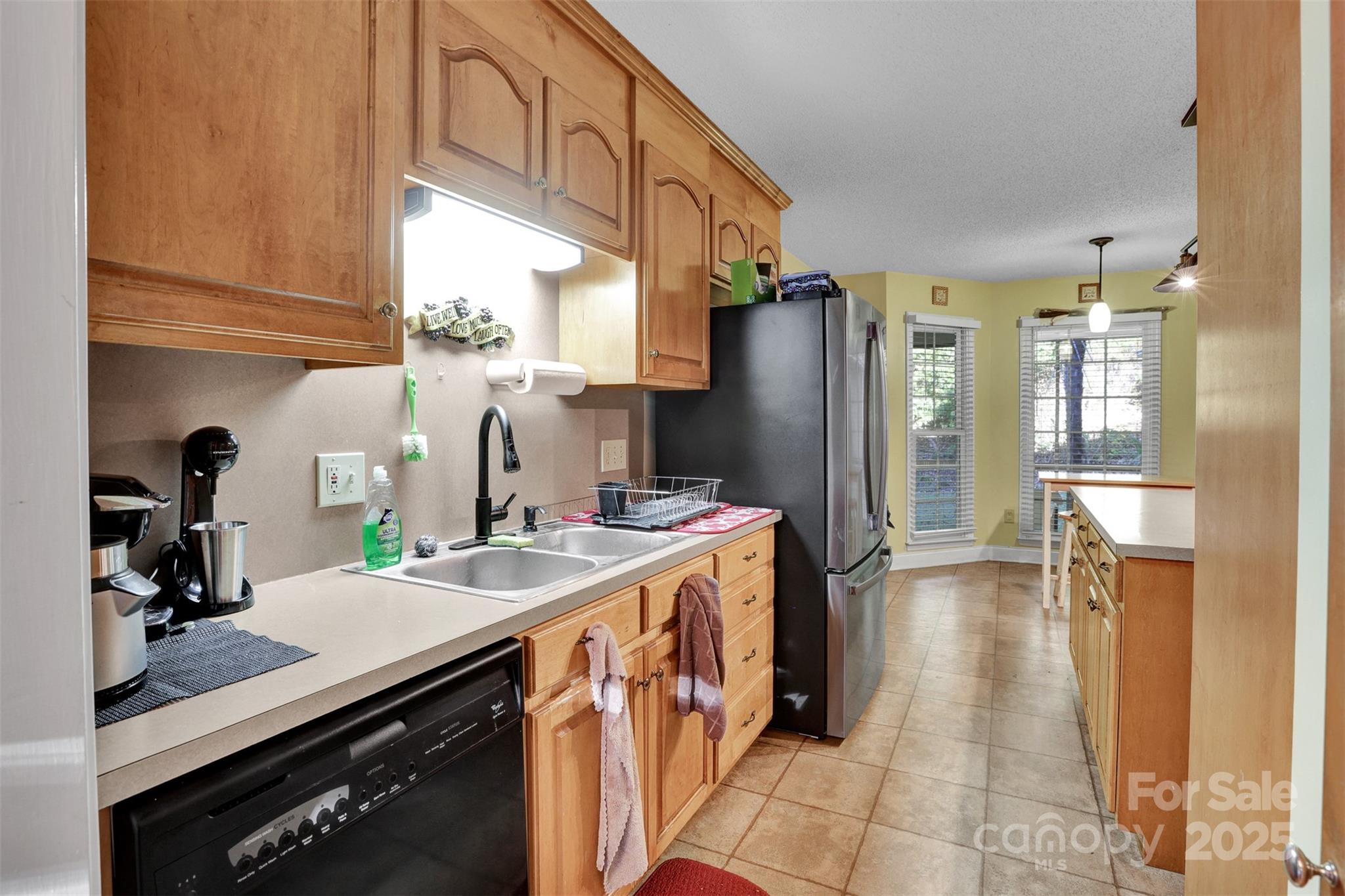 36014 Davis Drive — Albemarle