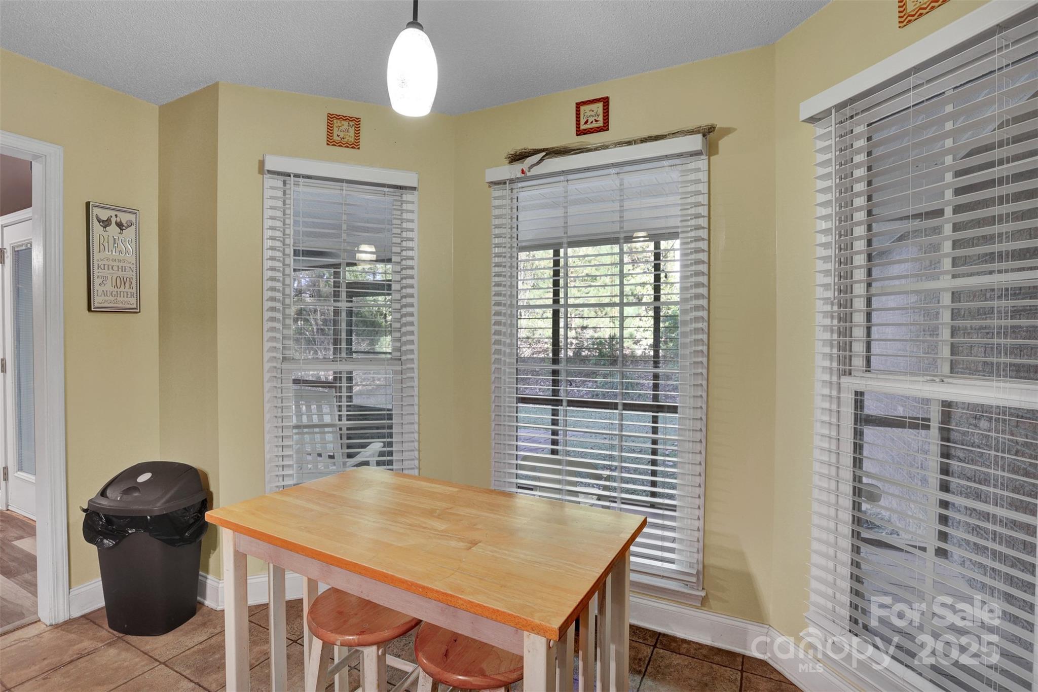 36014 Davis Drive — Albemarle