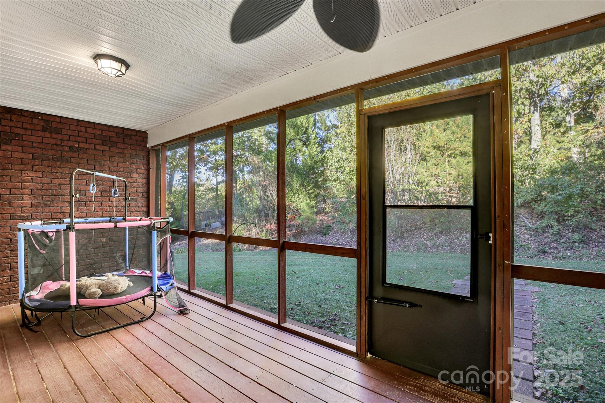 36014 Davis Drive — Albemarle