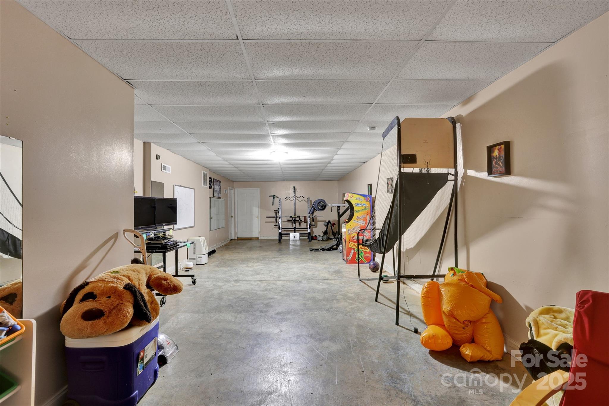 36014 Davis Drive — Albemarle